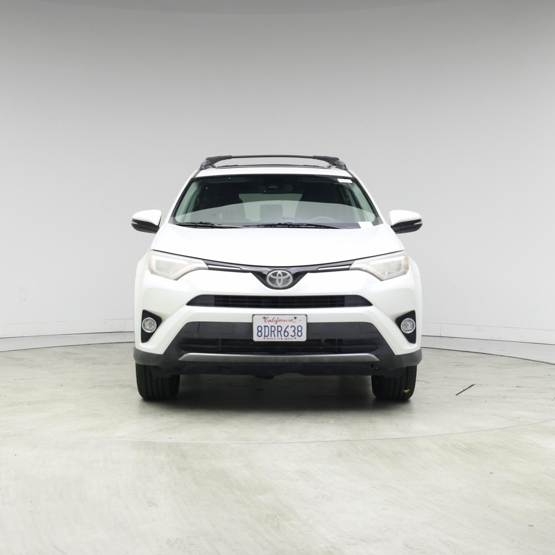 Thumbnail: 2018 Toyota RAV4 - 5