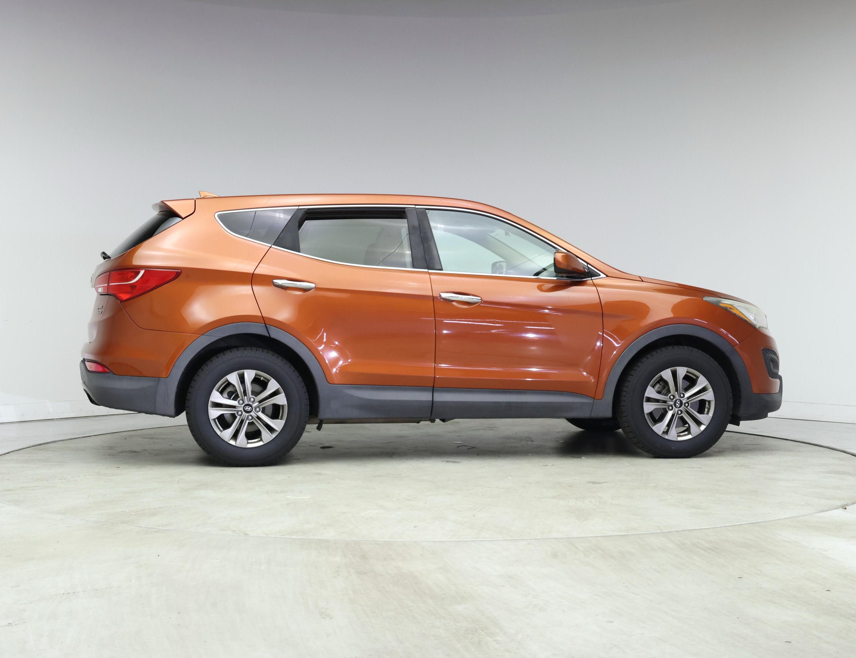 Thumbnail: 2016 Hyundai Santa Fe - 7