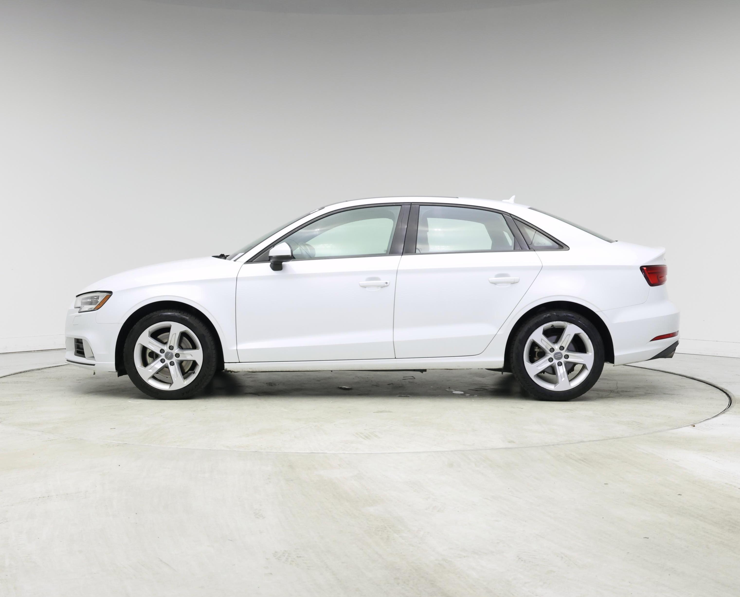 Thumbnail: 2018 Audi A3 - 3