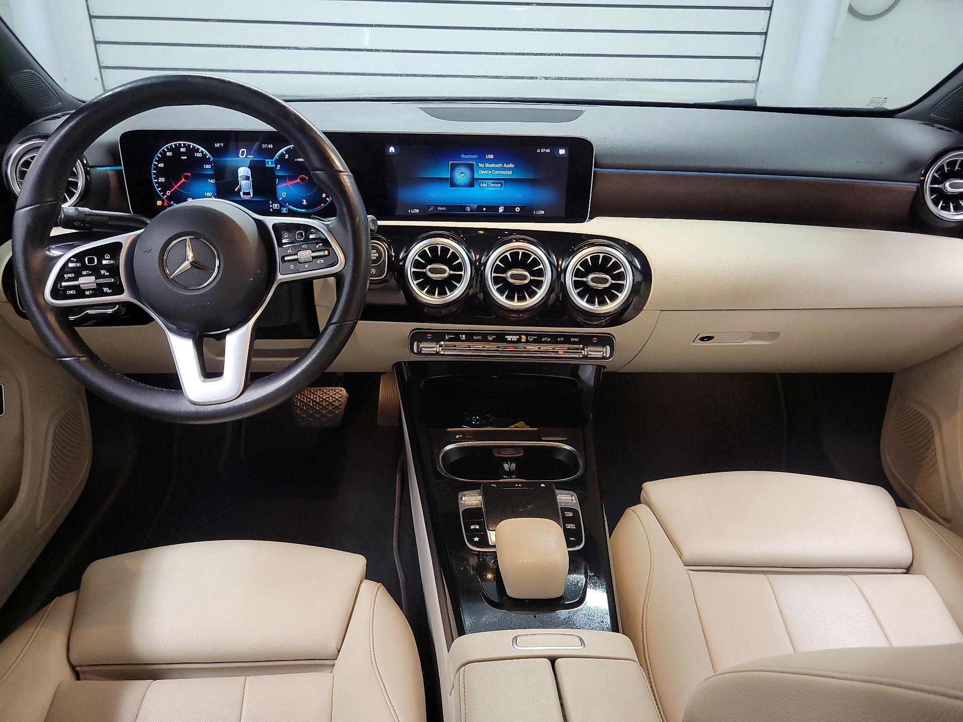 Thumbnail: 2020 Mercedes-Benz A-Class - 9