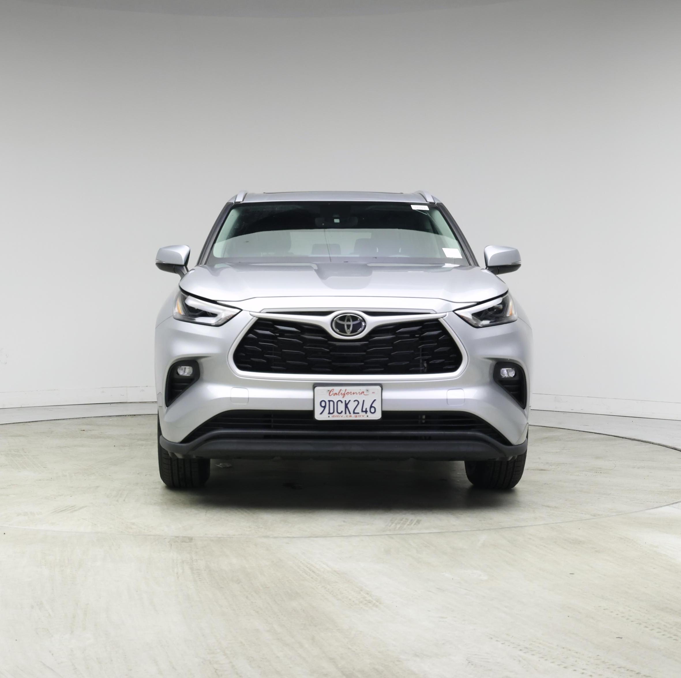 Thumbnail: 2022 Toyota Highlander - 5
