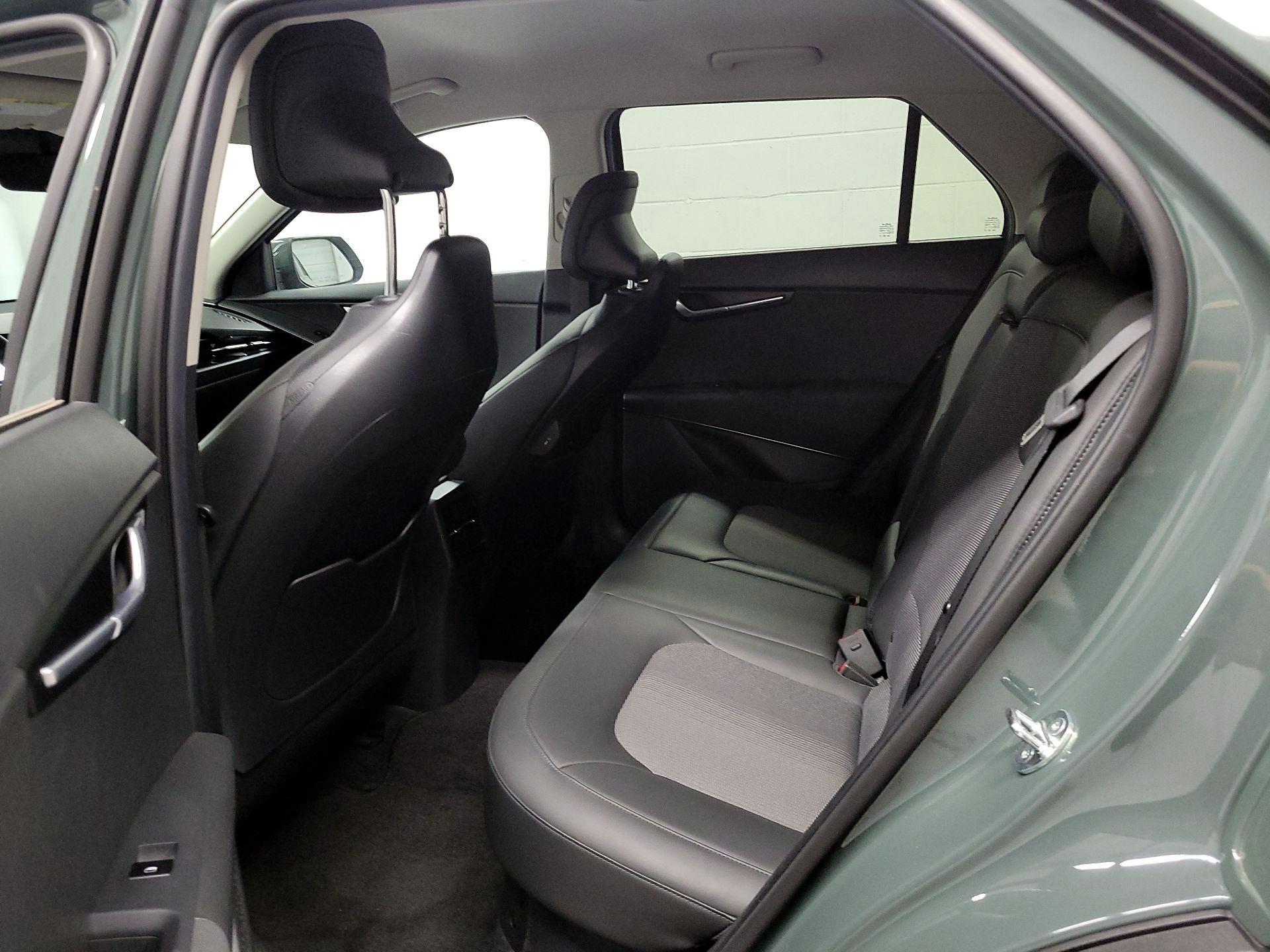 Thumbnail: 2024 Kia Niro - 20