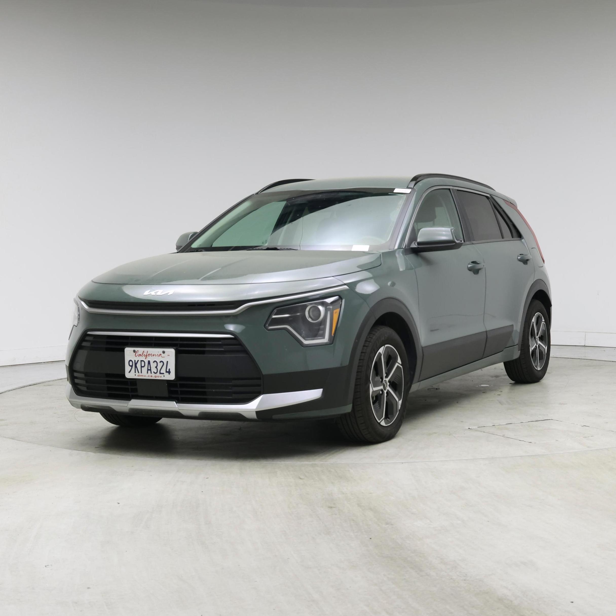 Thumbnail: 2024 Kia Niro - 4