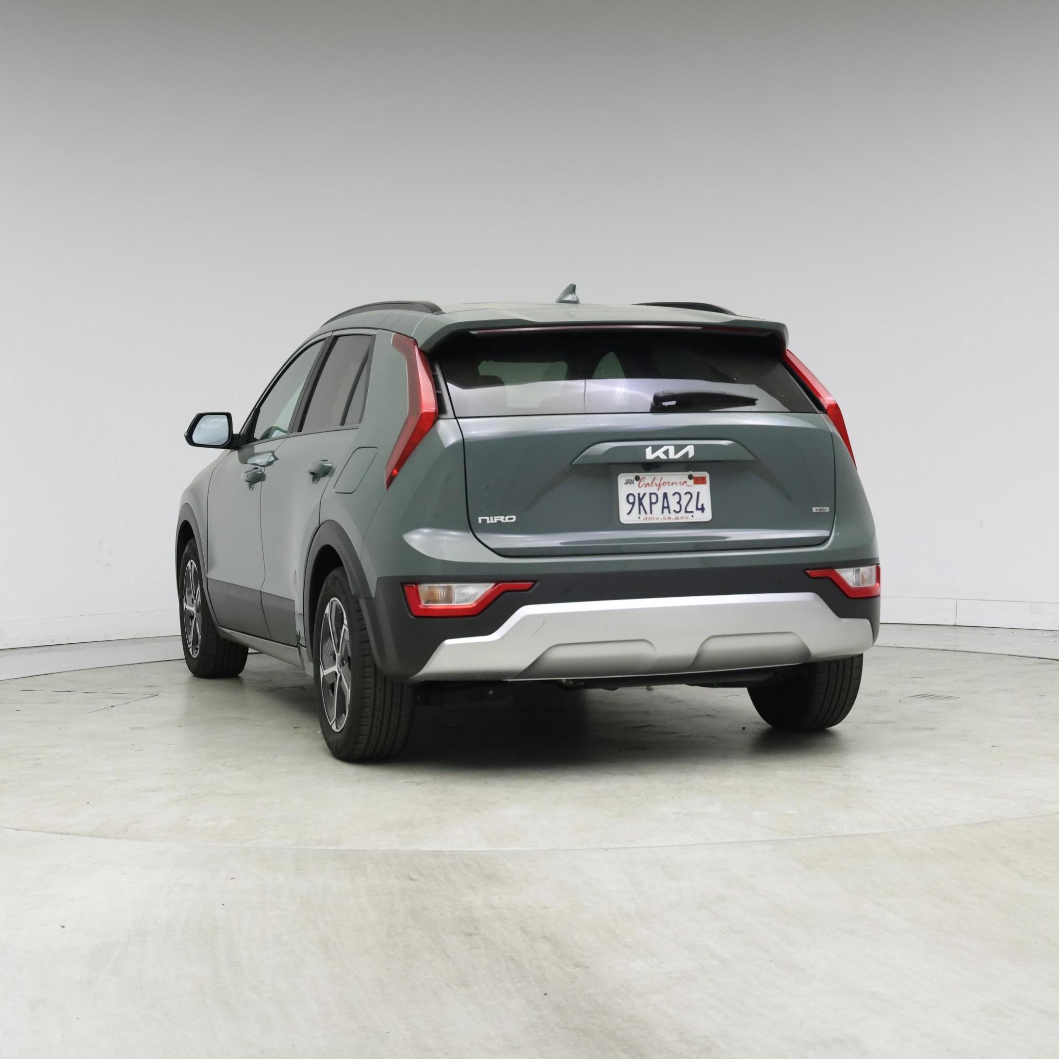 Thumbnail: 2024 Kia Niro - 6