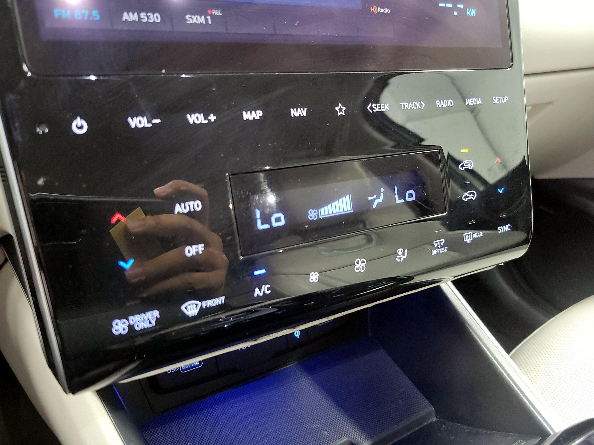 Thumbnail: 2022 Hyundai Tucson - 15