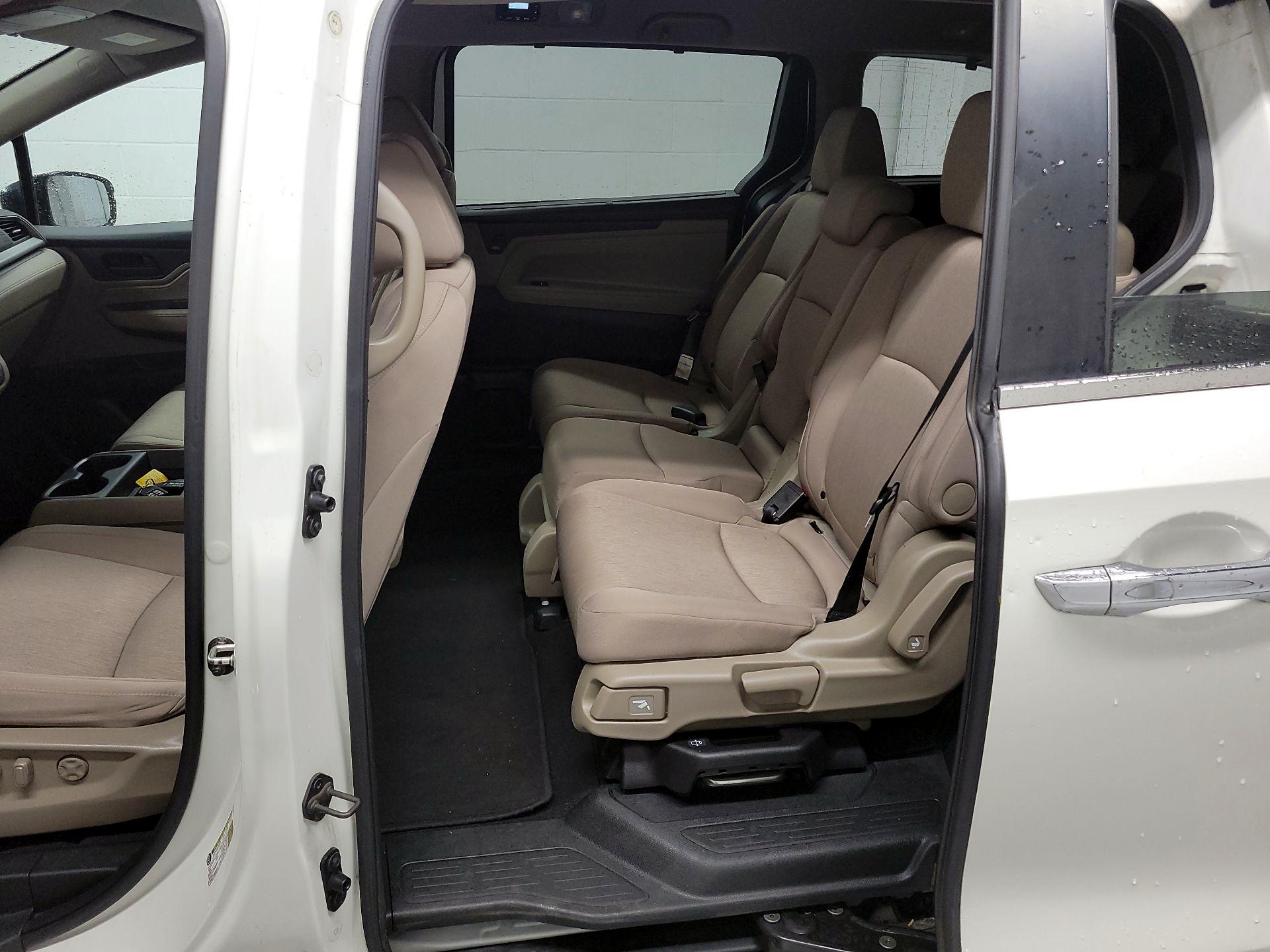 Thumbnail: 2019 Honda Odyssey - 19