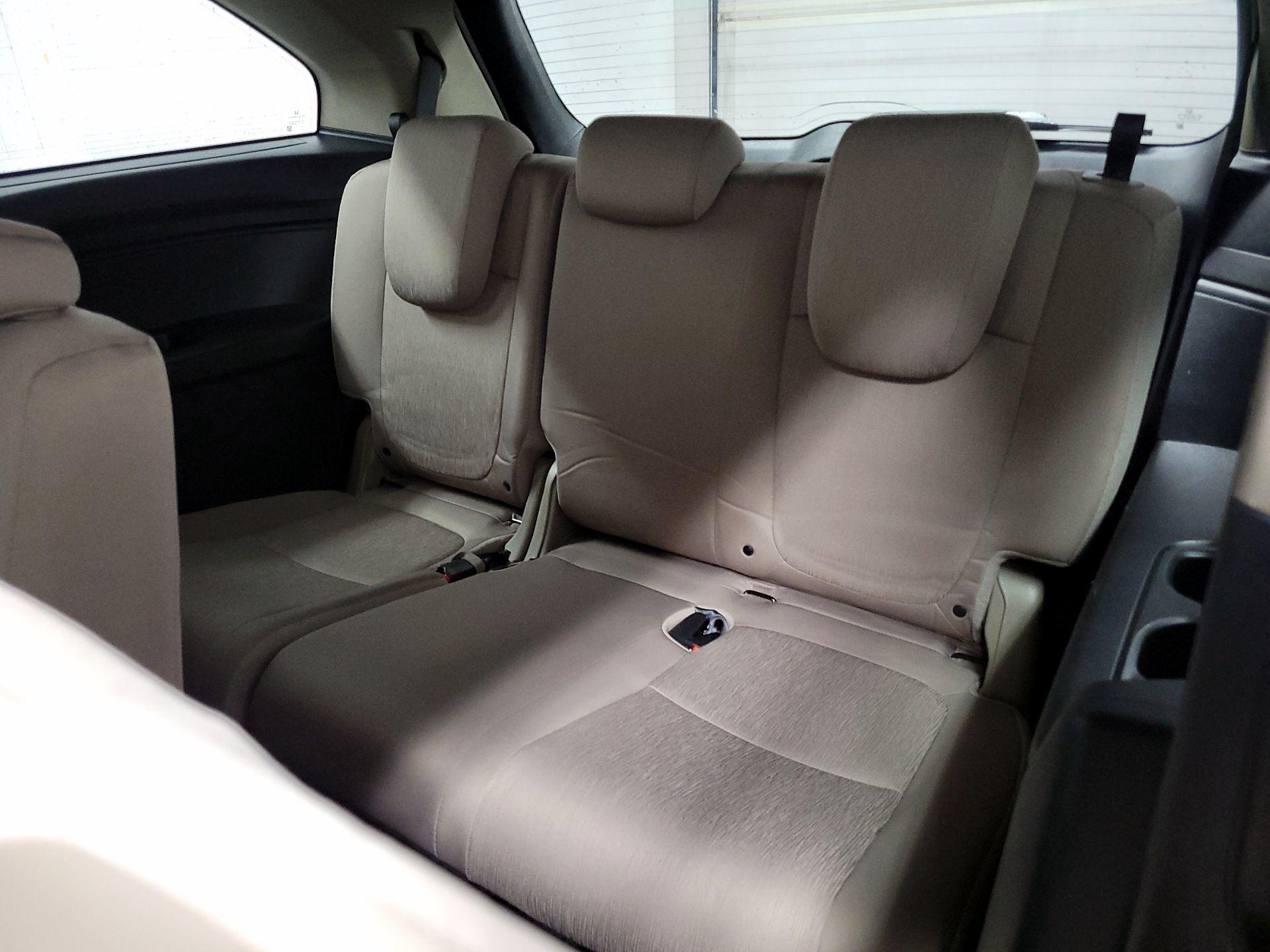 Thumbnail: 2019 Honda Odyssey - 20