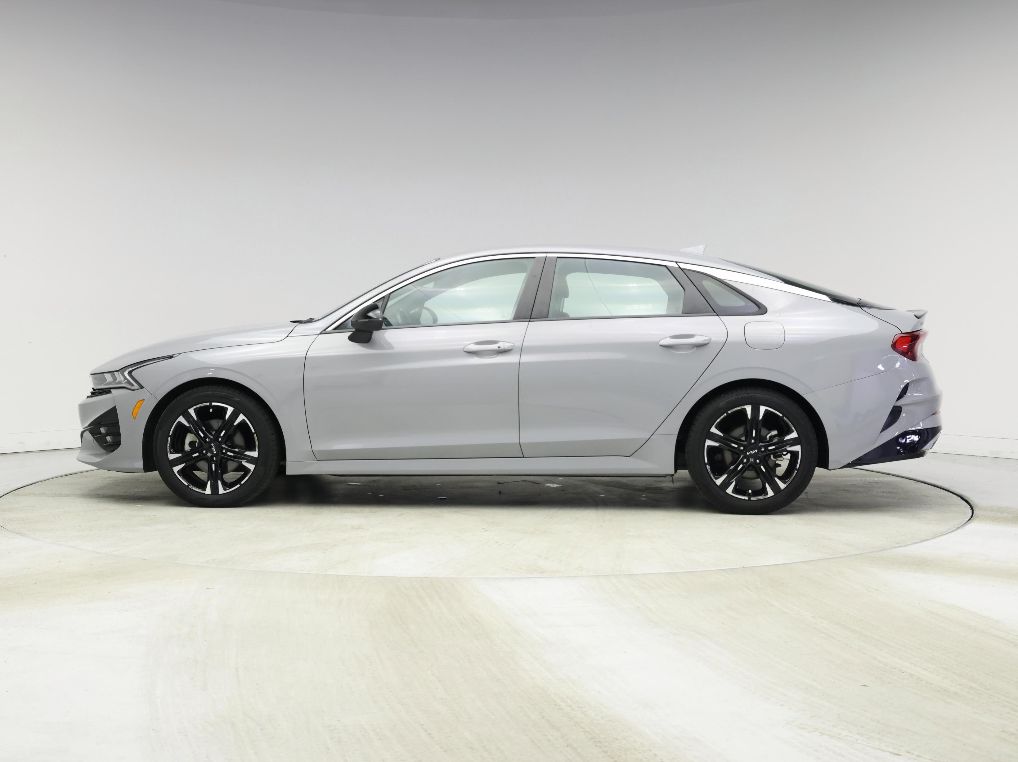 Thumbnail: 2024 Kia K5 - 3