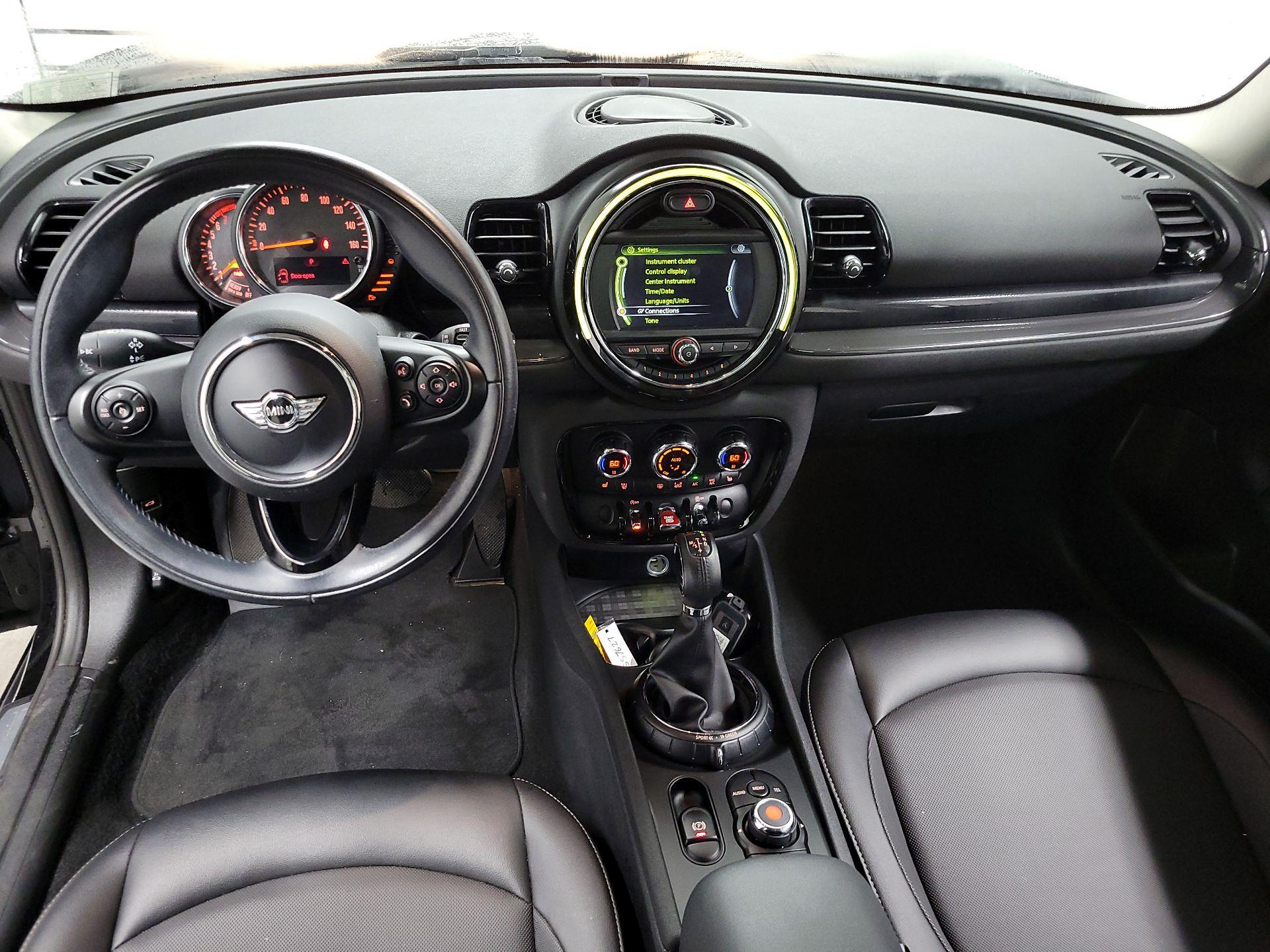 Thumbnail: 2017 MINI Cooper Clubman - 9