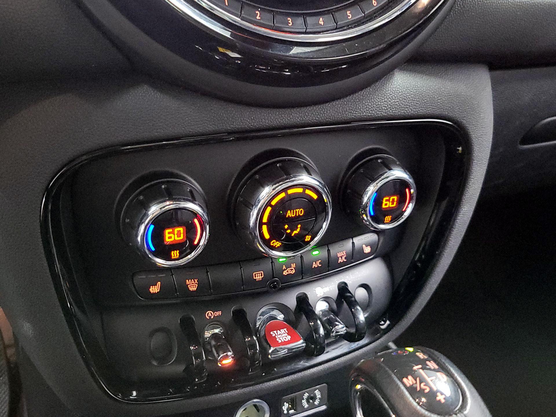 Thumbnail: 2017 MINI Cooper Clubman - 15