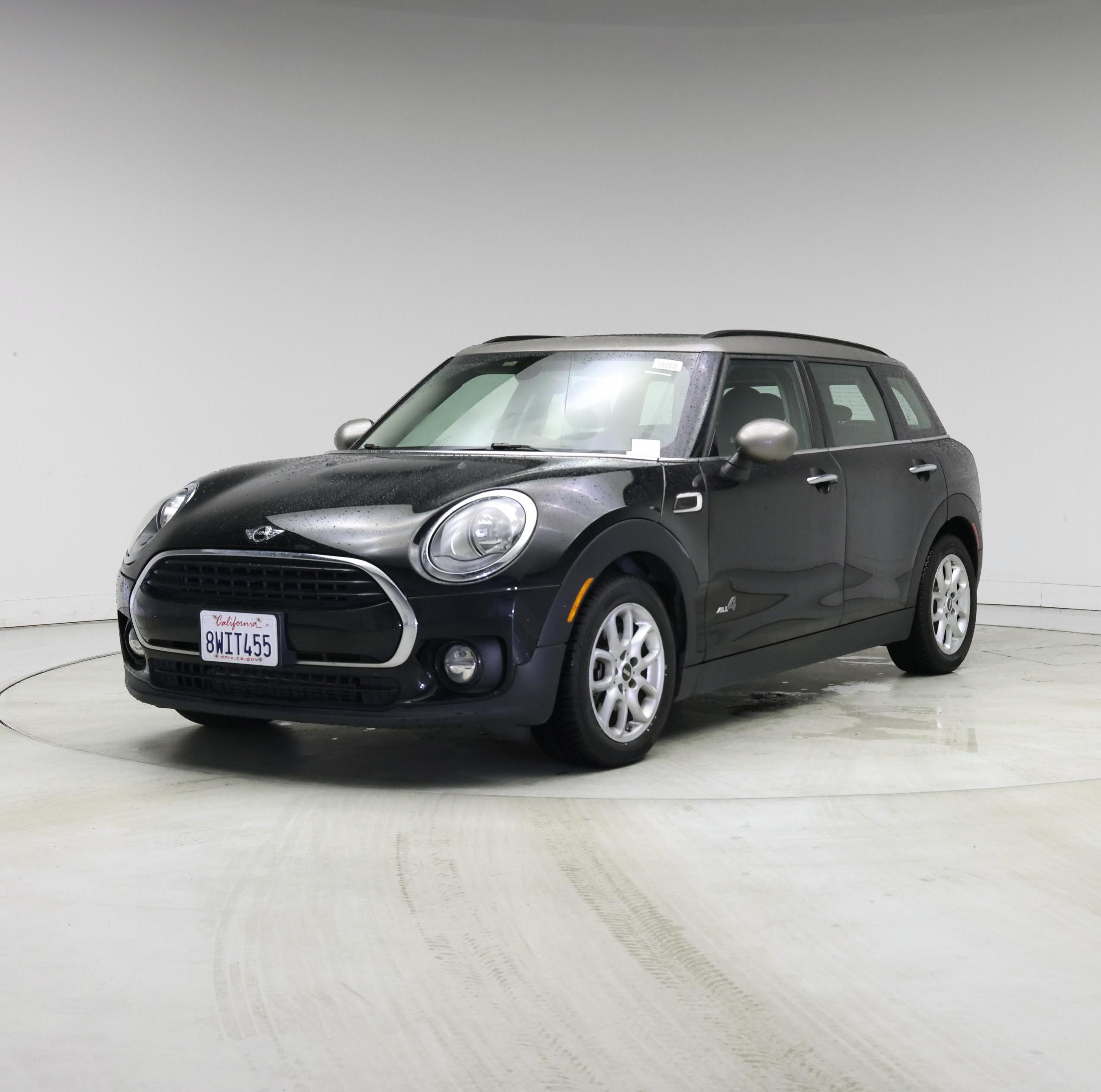 Thumbnail: 2017 MINI Cooper Clubman - 4