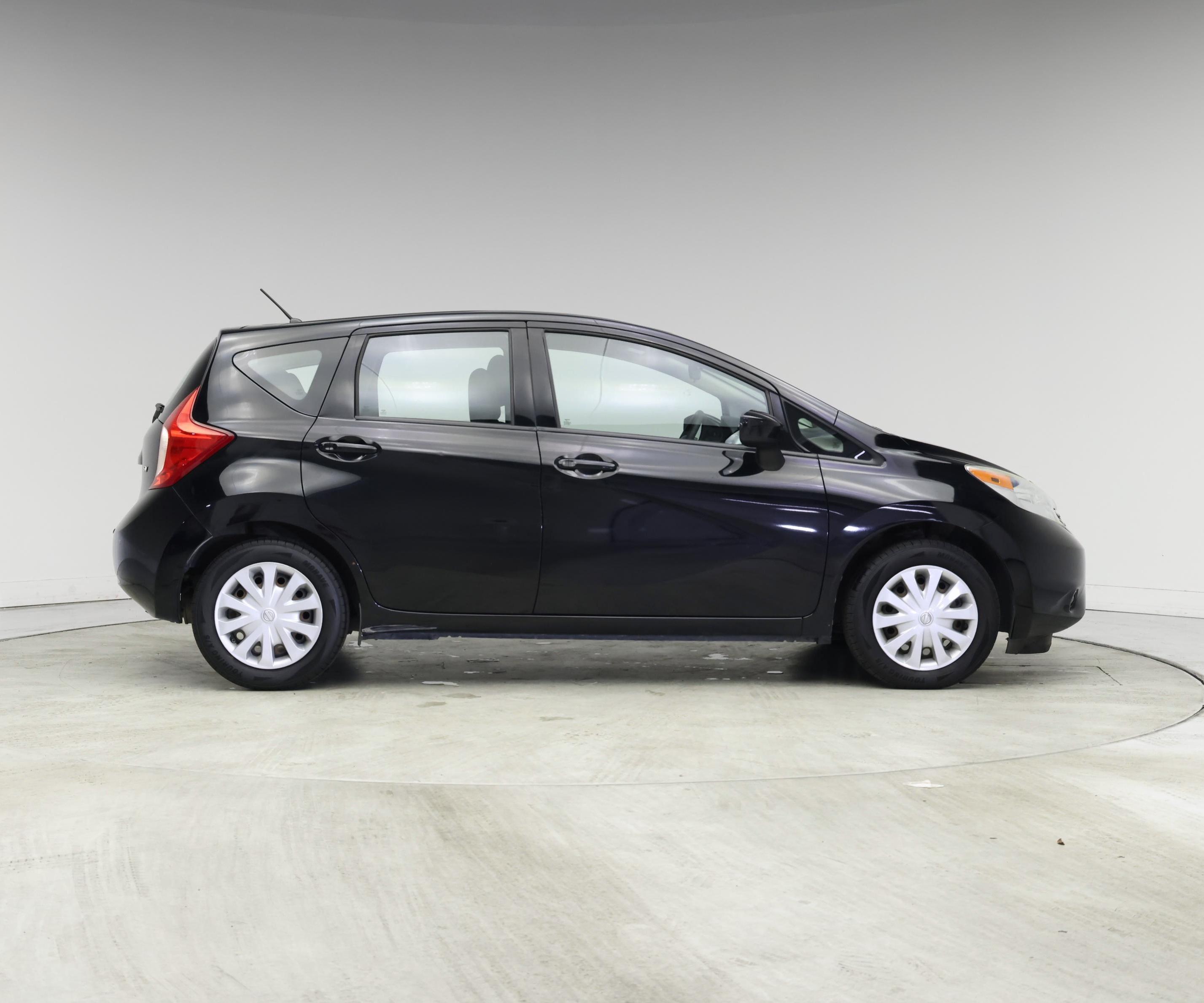 Thumbnail: 2015 Nissan Versa Note - 7