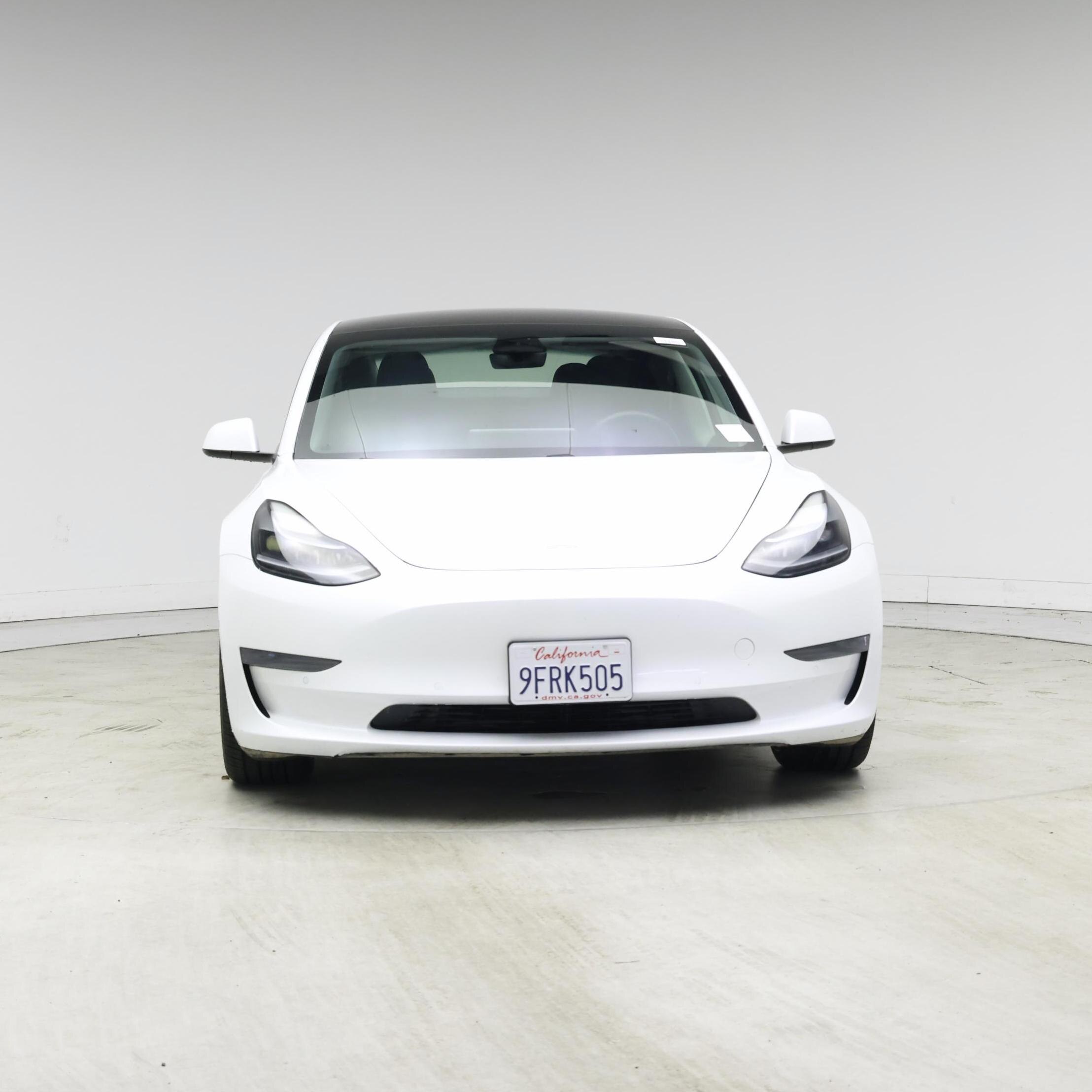 Thumbnail: 2021 Tesla Model 3 - 5