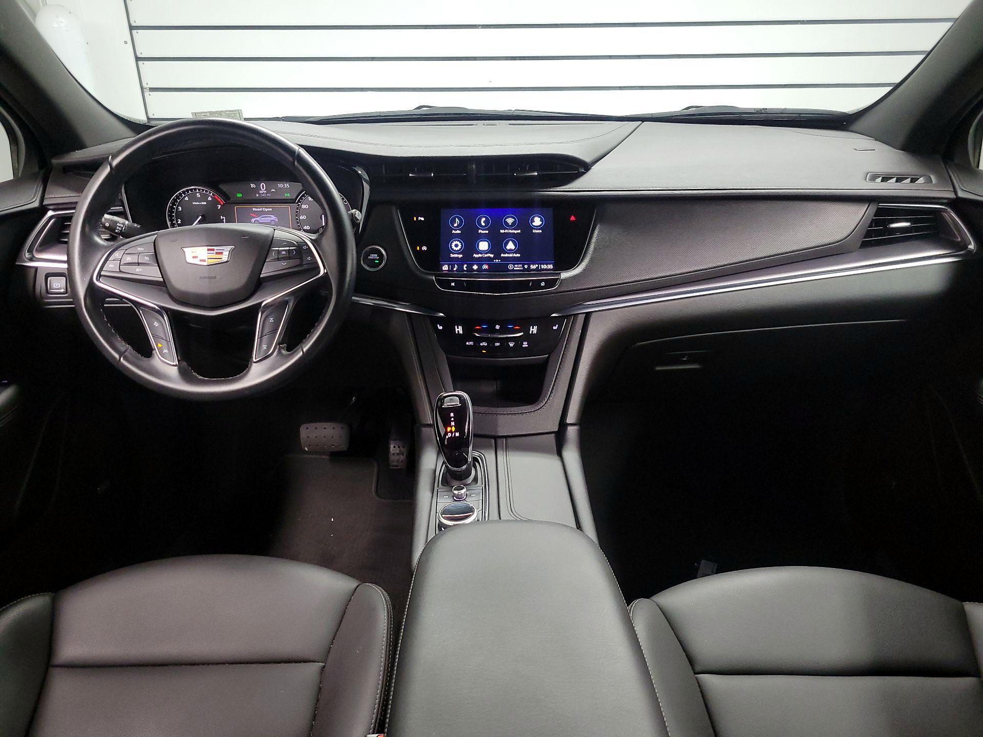 Thumbnail: 2023 Cadillac XT5 - 9