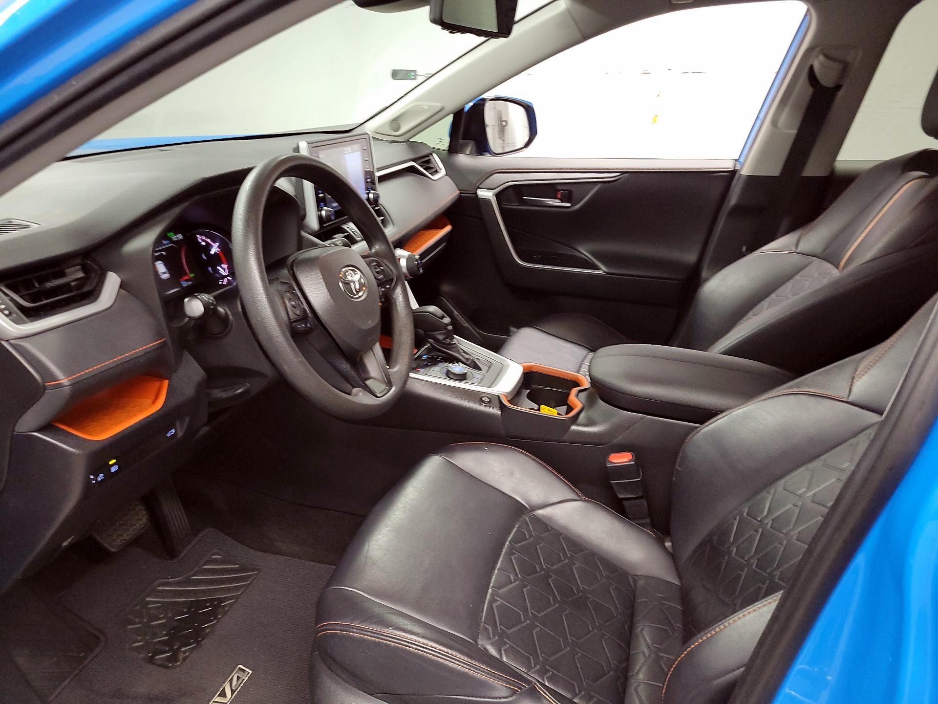 Thumbnail: 2019 Toyota RAV4 - 11