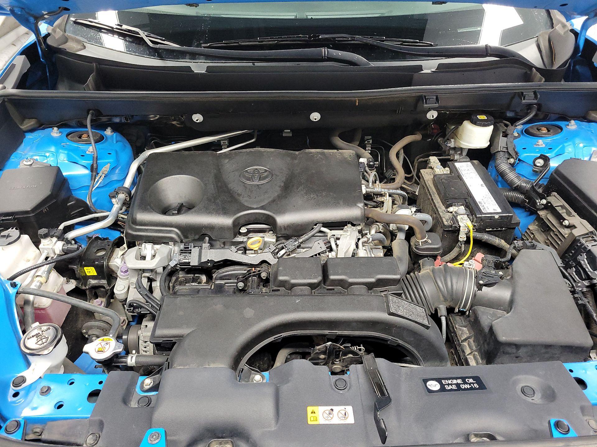 Thumbnail: 2019 Toyota RAV4 - 20