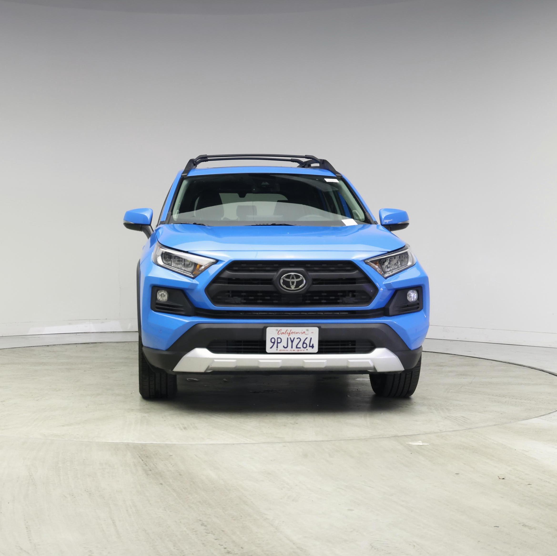 Thumbnail: 2019 Toyota RAV4 - 5