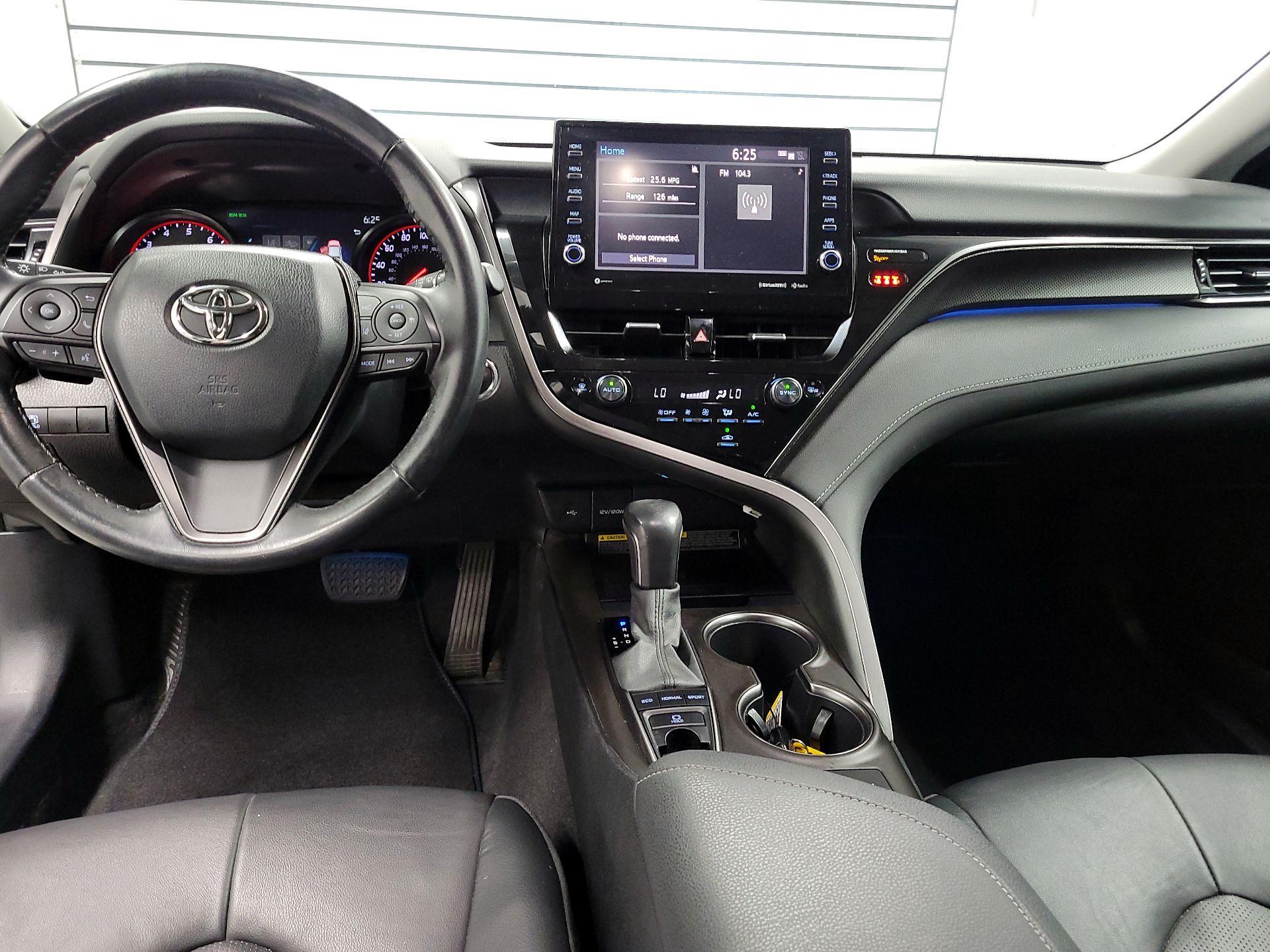 Thumbnail: 2021 Toyota Camry - 9