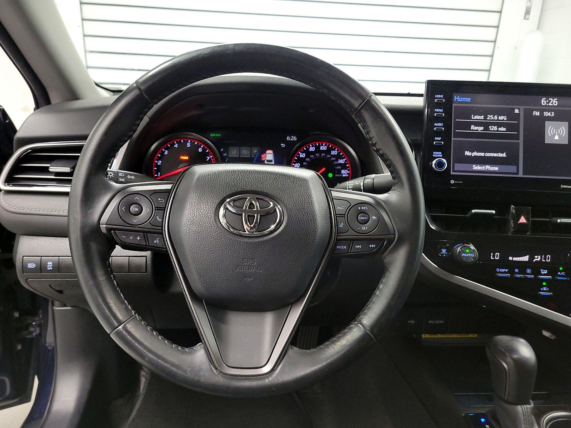 Thumbnail: 2021 Toyota Camry - 10