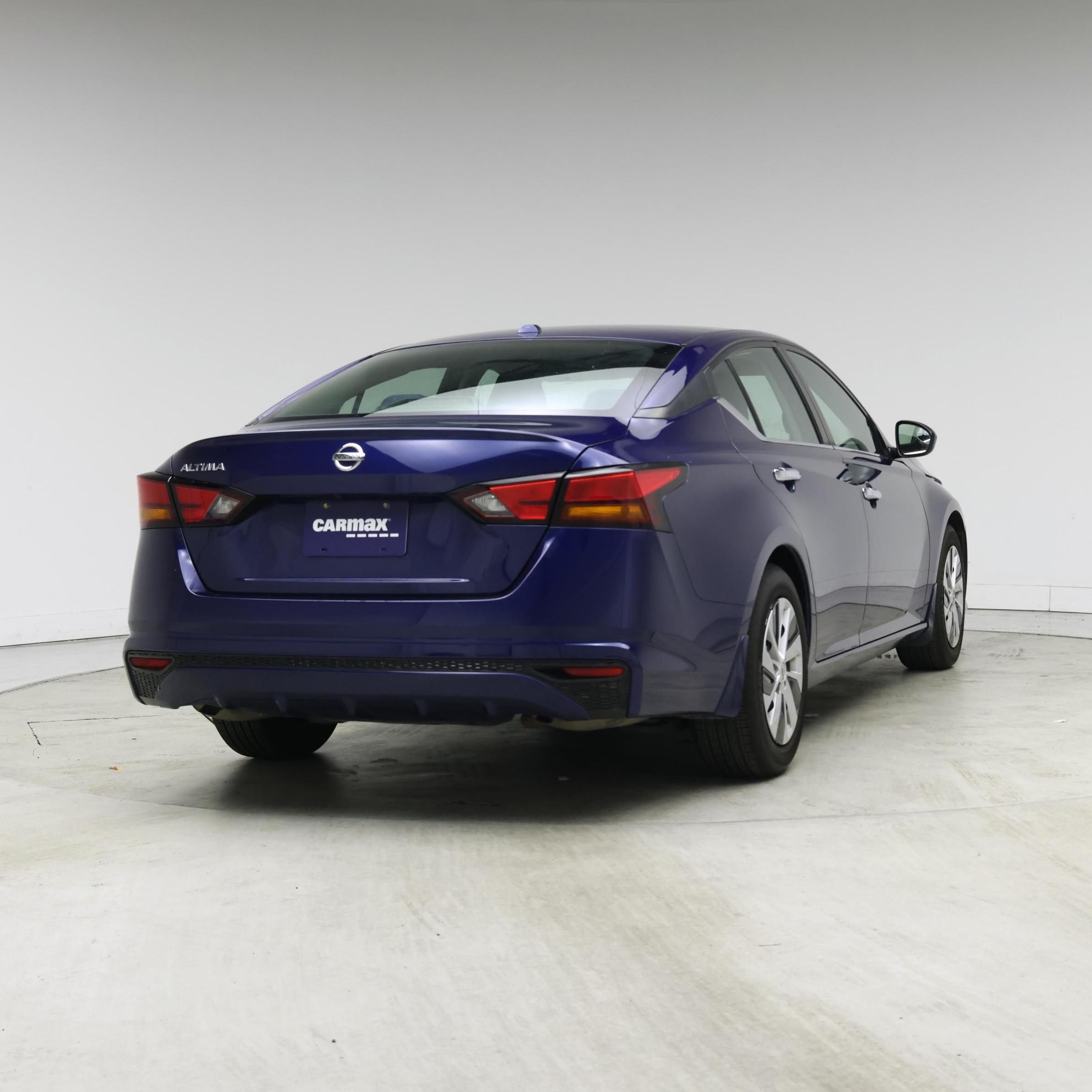 Thumbnail: 2020 Nissan Altima - 8