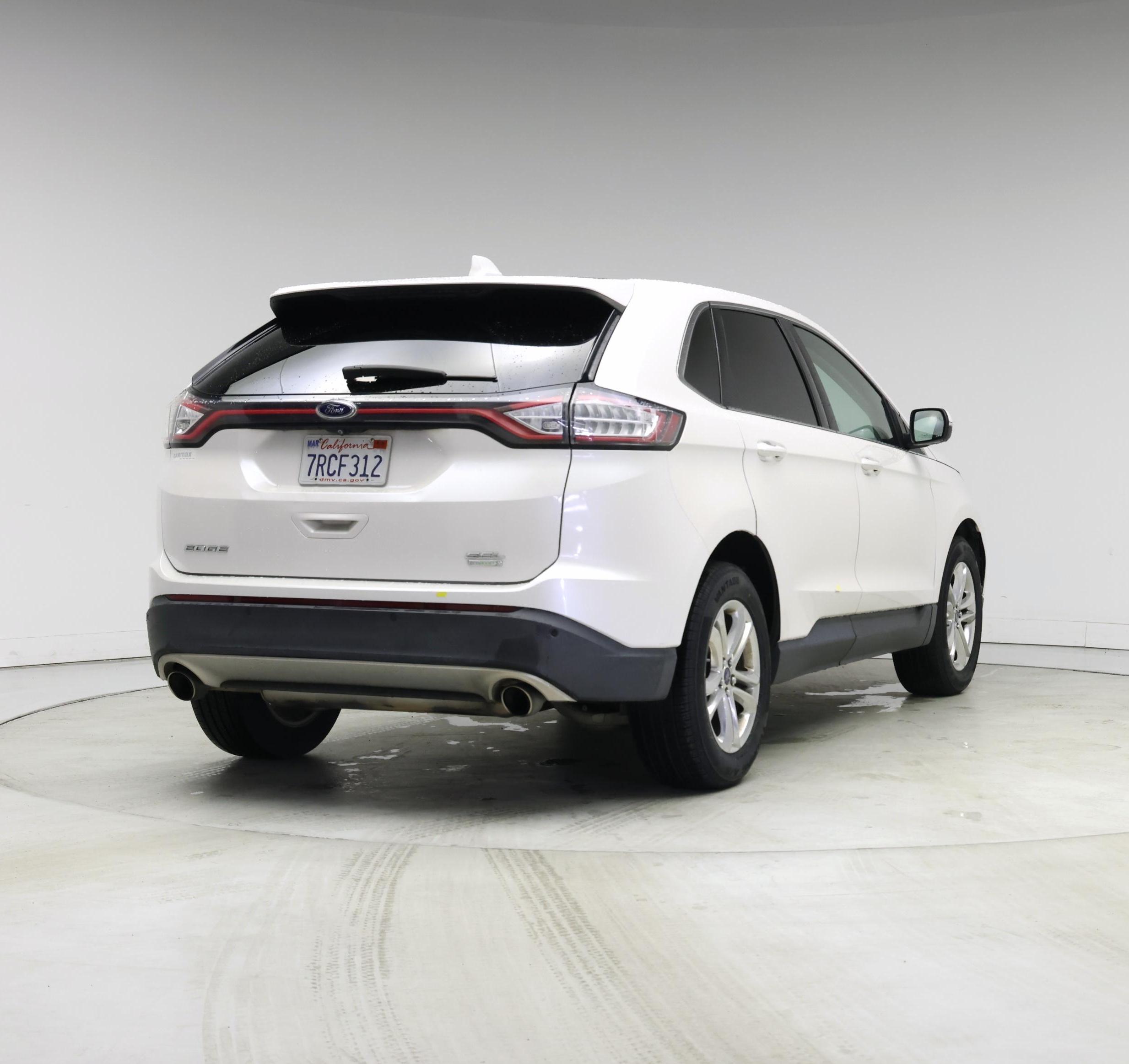 Thumbnail: 2016 Ford Edge - 8