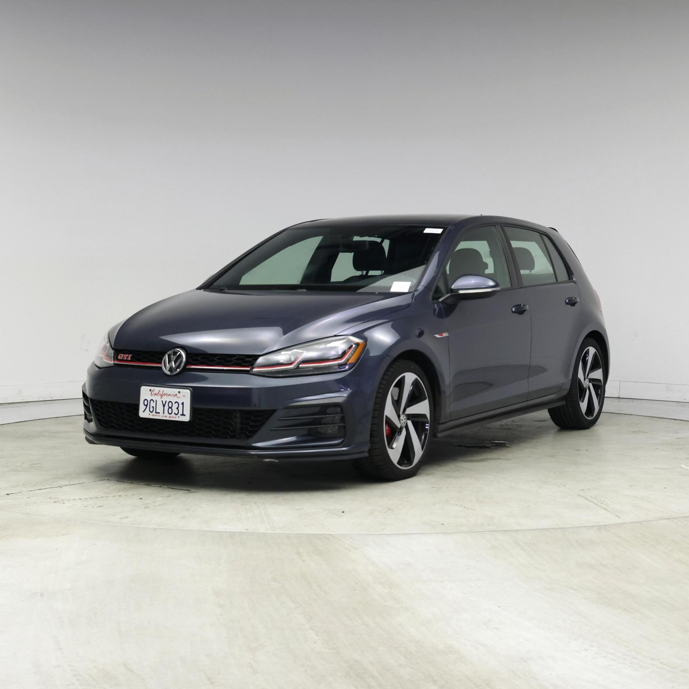 Thumbnail: 2018 Volkswagen Golf - 4