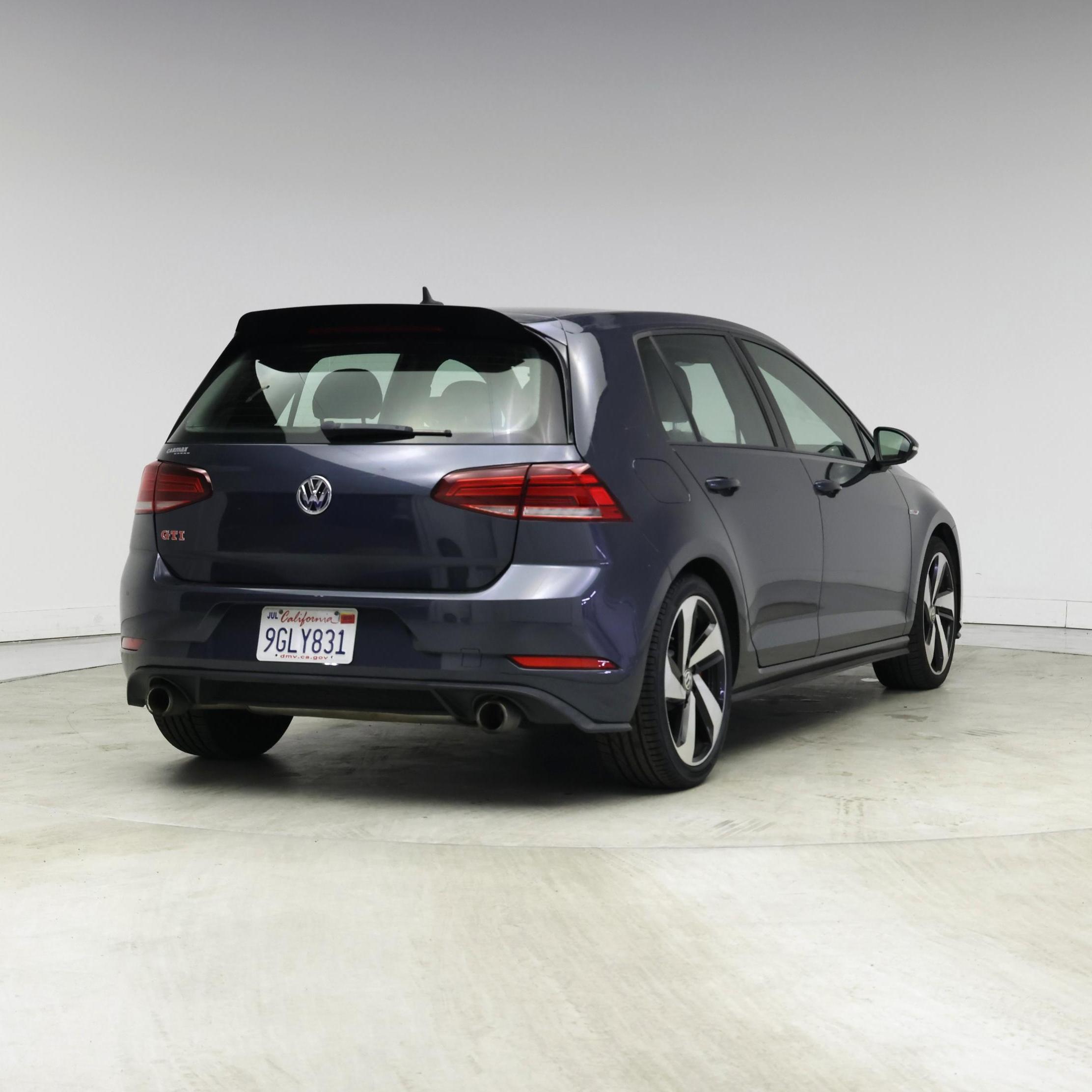 Thumbnail: 2018 Volkswagen Golf - 8