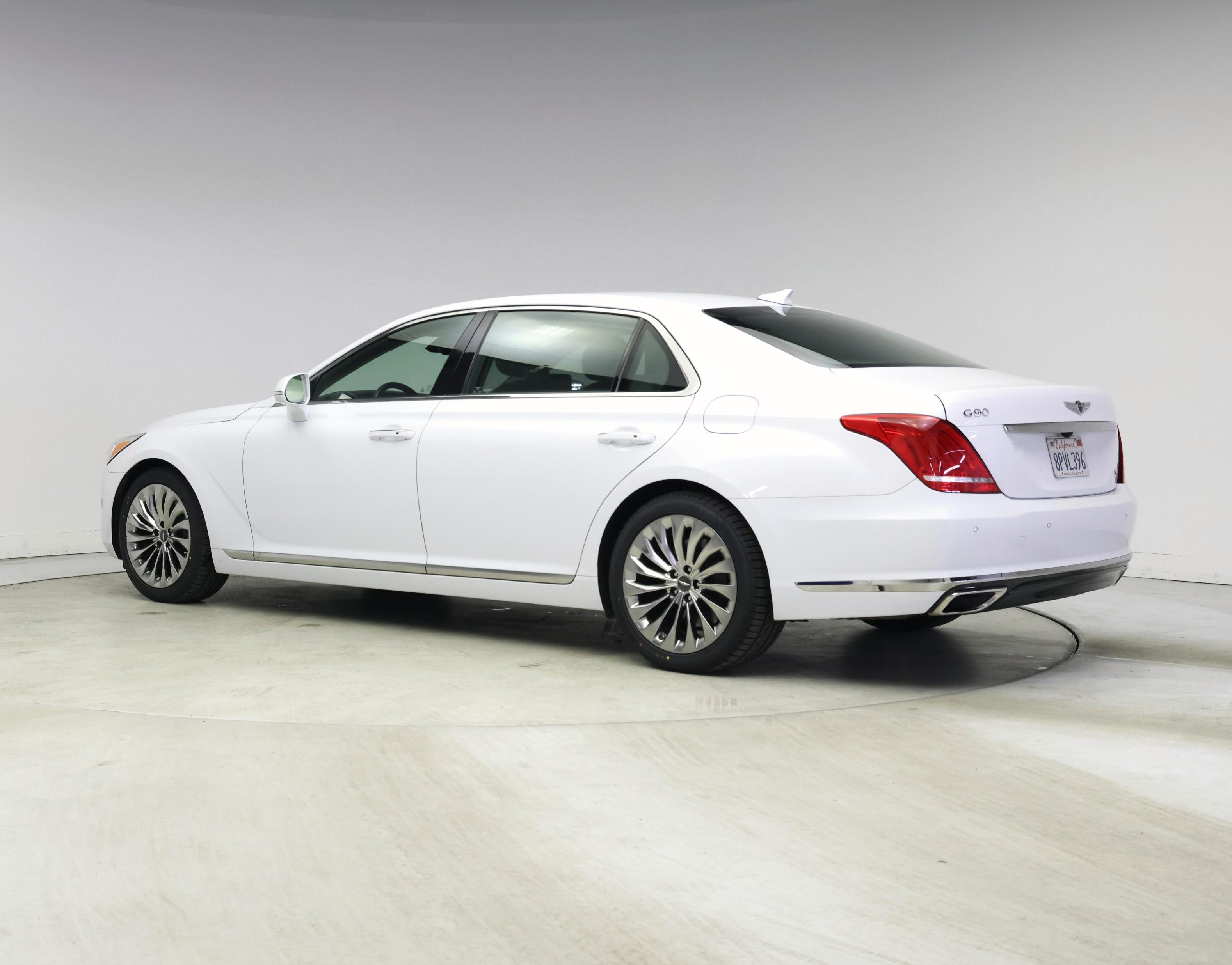 Thumbnail: 2019 Genesis G90 - 2