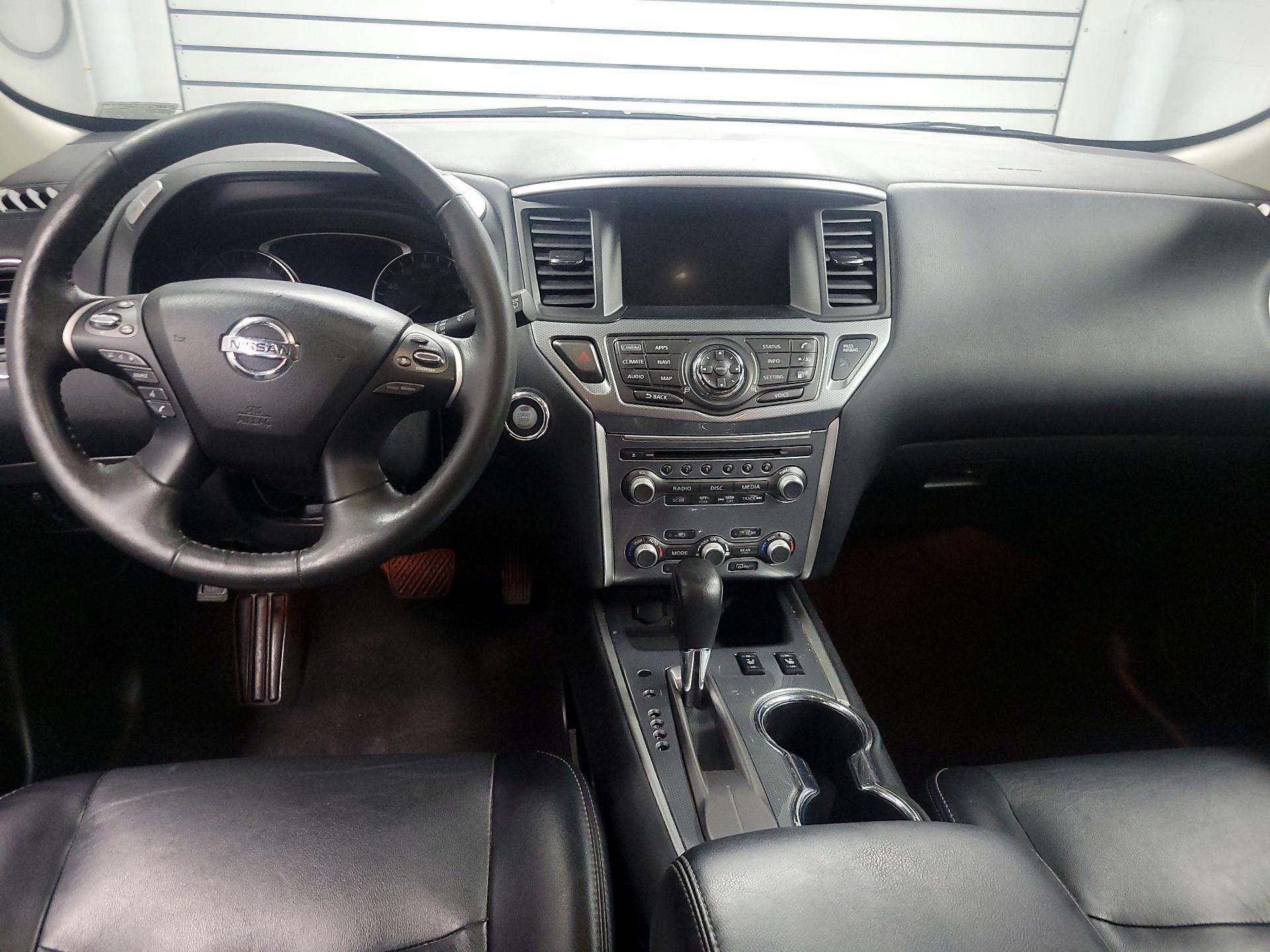 Thumbnail: 2020 Nissan Pathfinder - 9