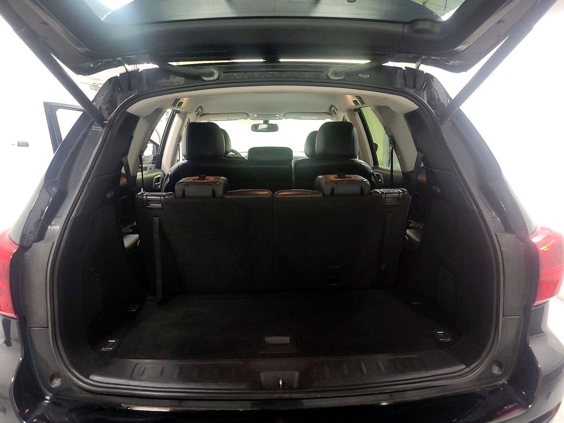 Thumbnail: 2020 Nissan Pathfinder - 20