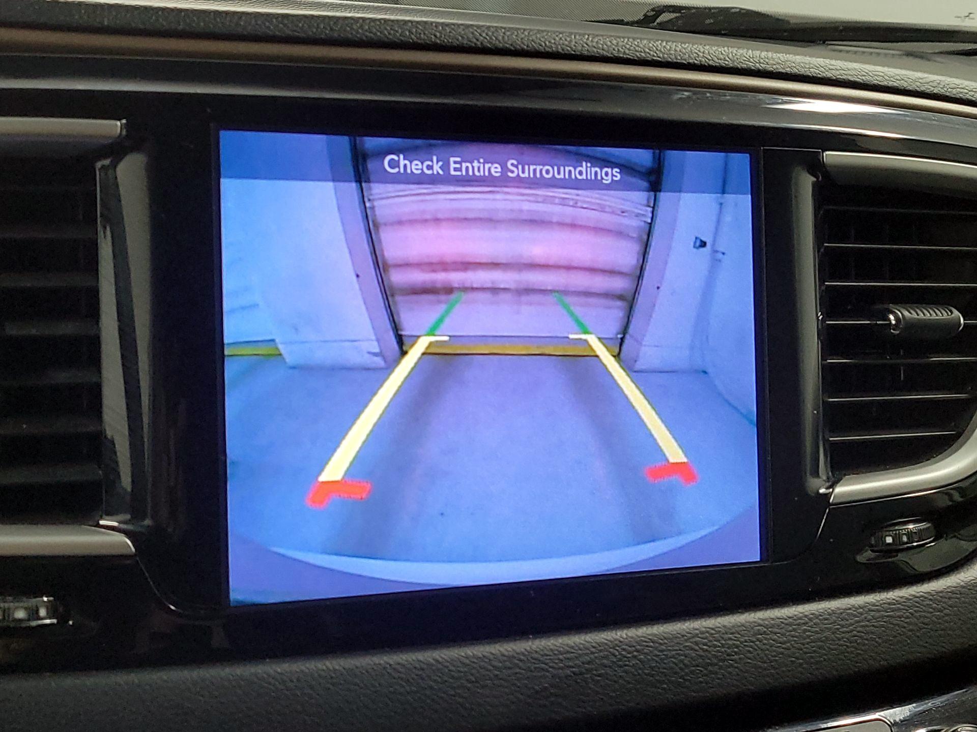 Thumbnail: 2017 Chrysler Pacifica - 13