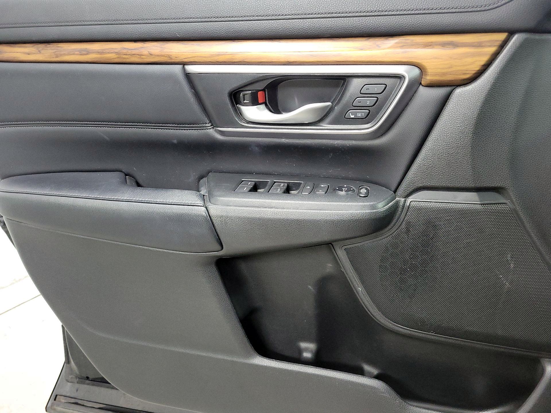 Thumbnail: 2018 Honda CR-V - 12
