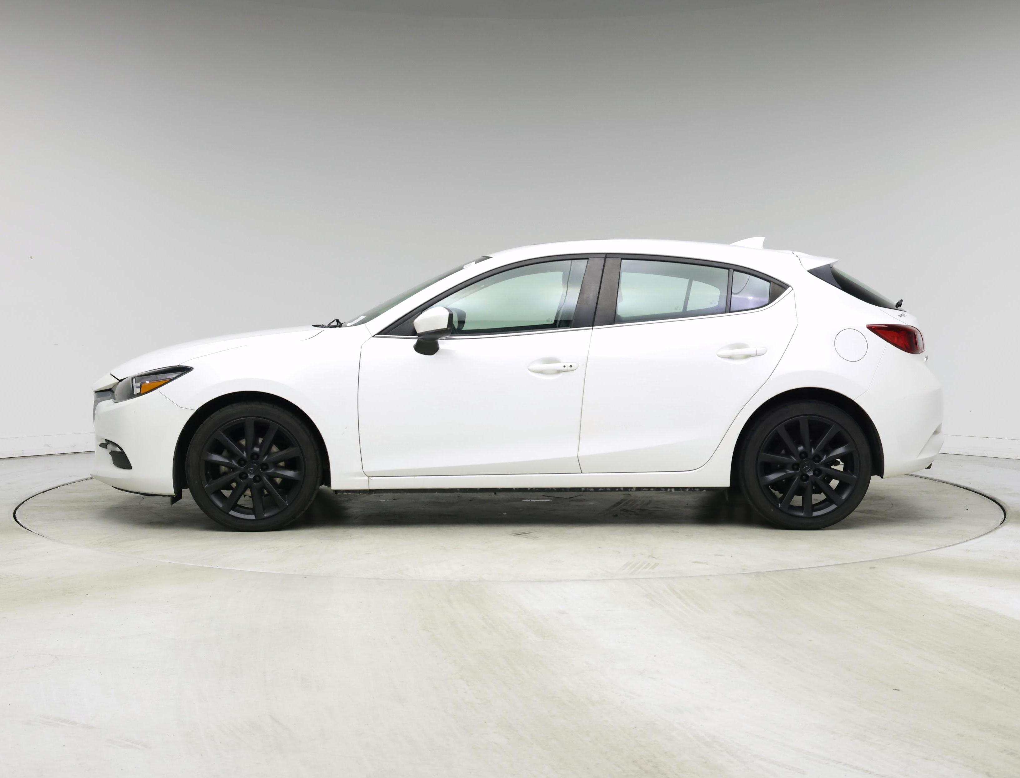 Thumbnail: 2018 Mazda Mazda3 - 3