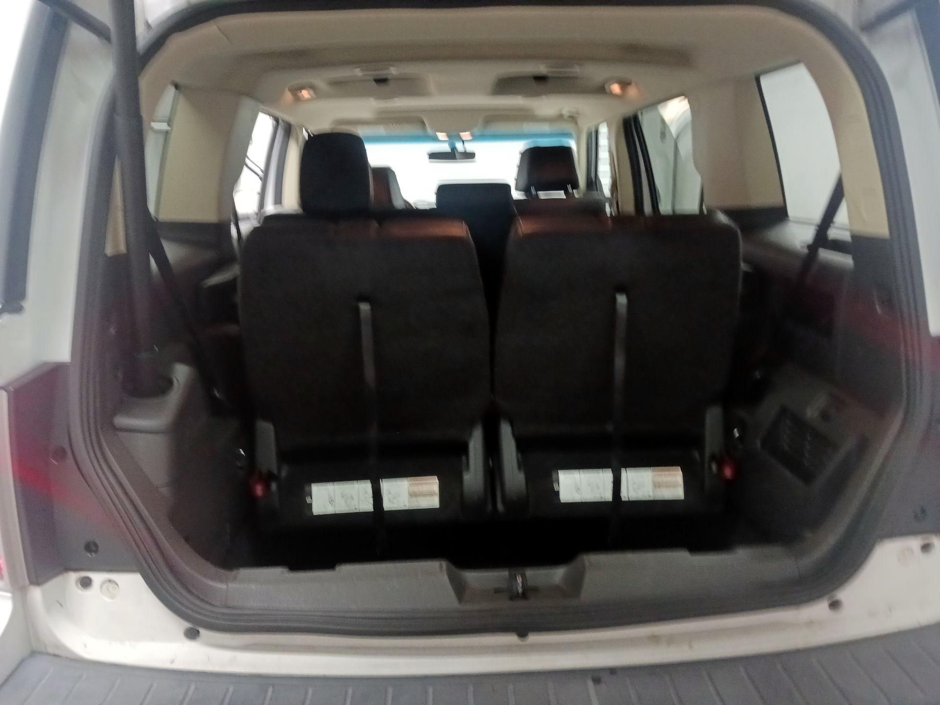 Thumbnail: 2014 Ford Flex - 16