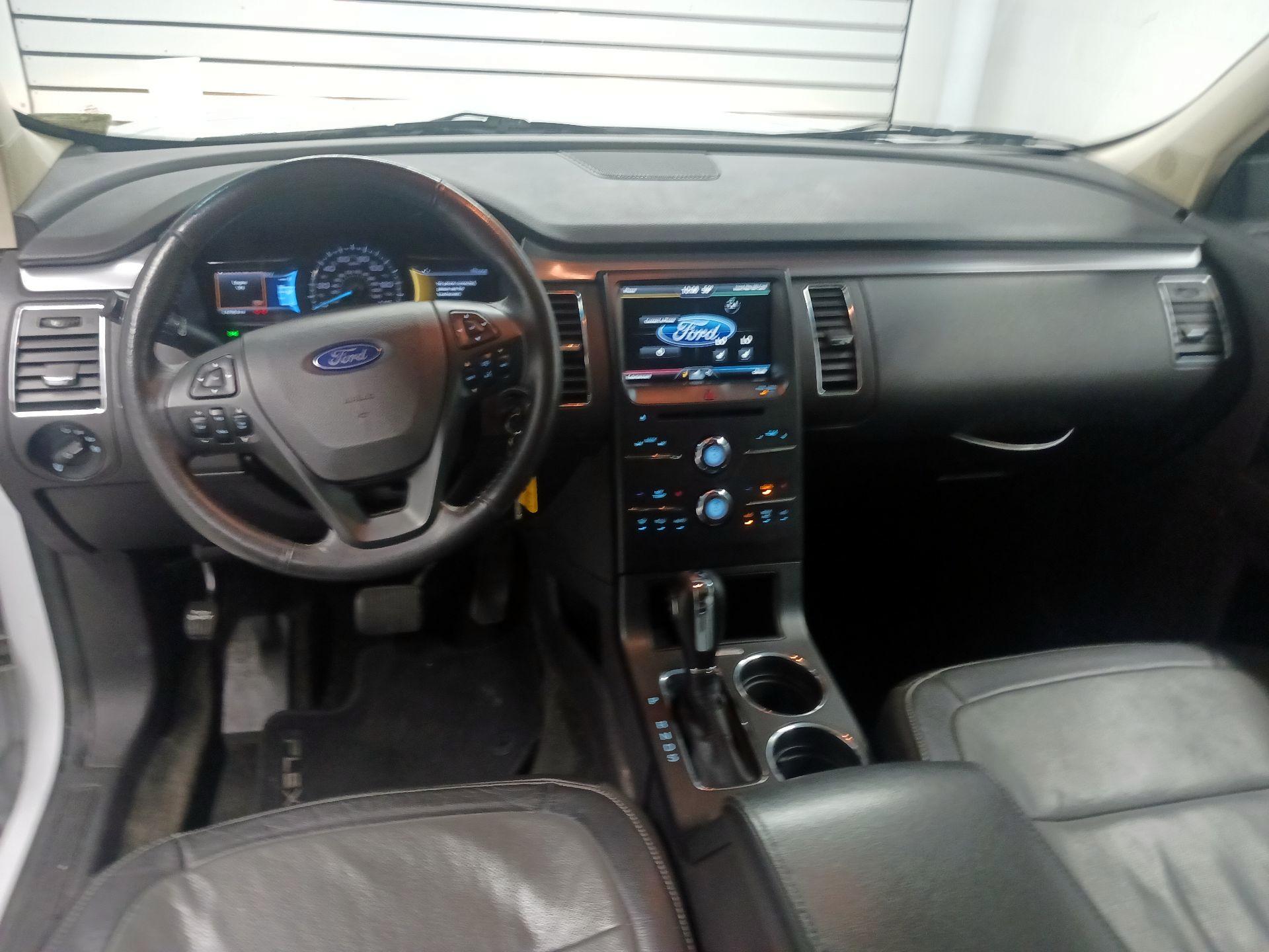 Thumbnail: 2014 Ford Flex - 8