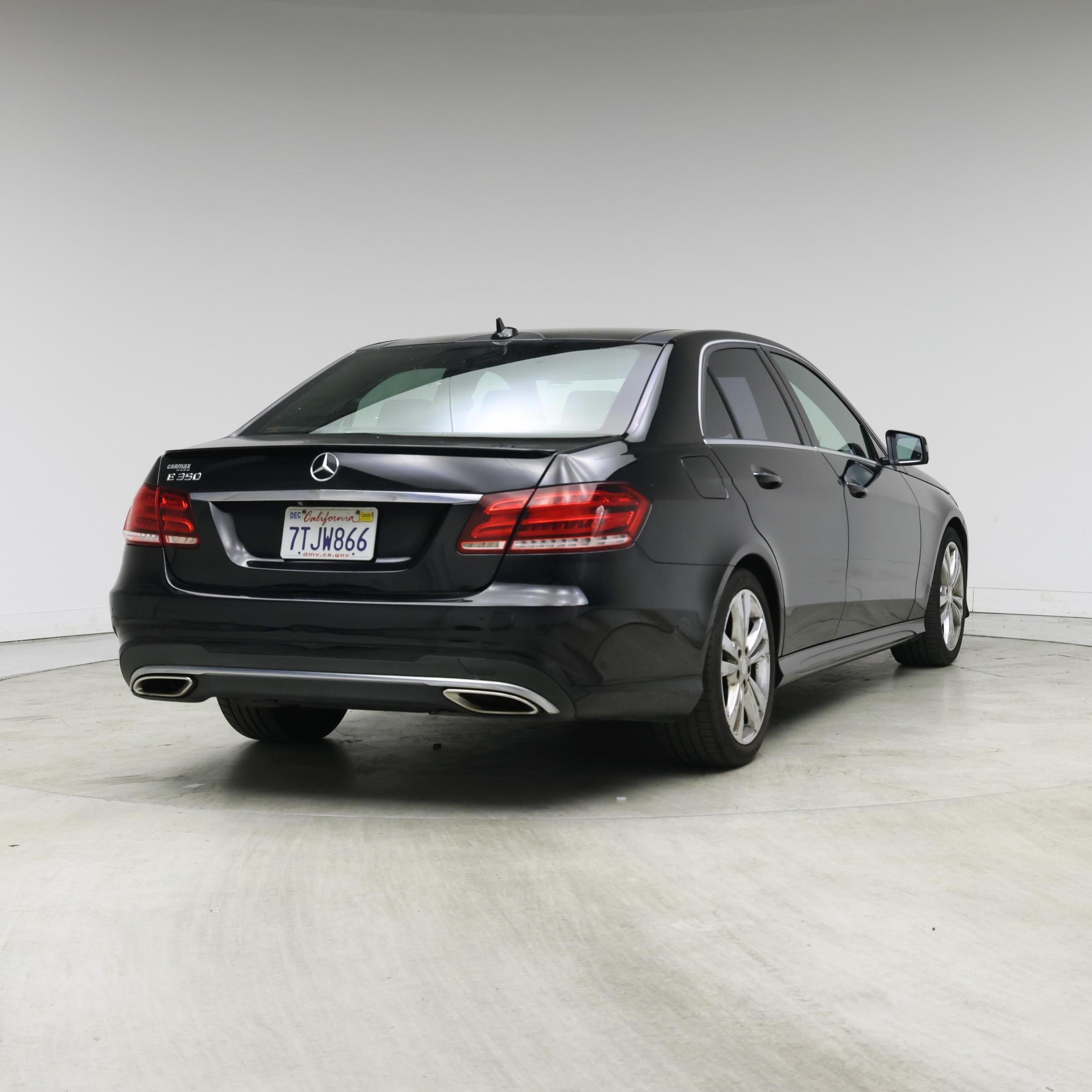 Thumbnail: 2015 Mercedes-Benz E-Class - 8