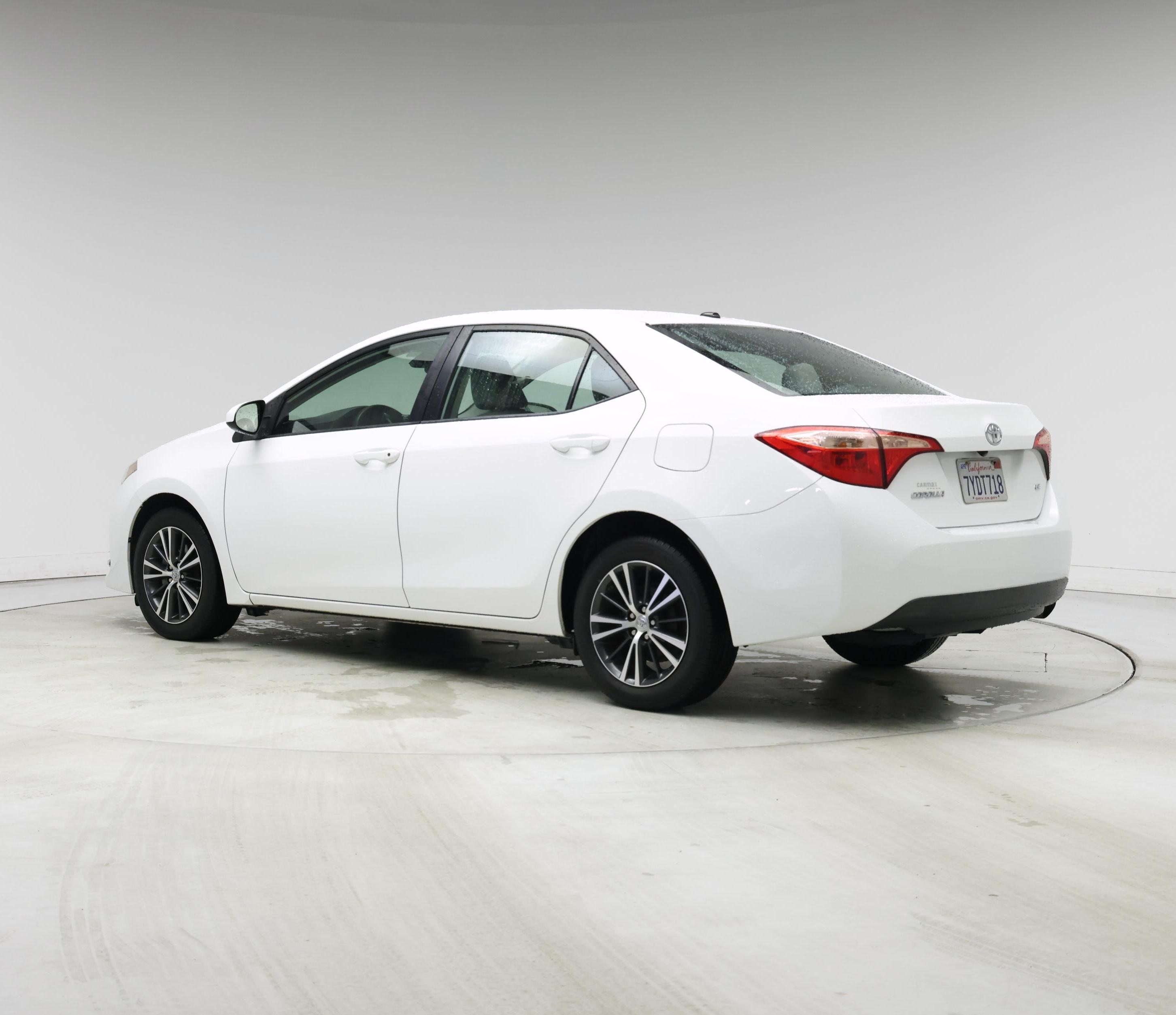 Thumbnail: 2017 Toyota Corolla - 2