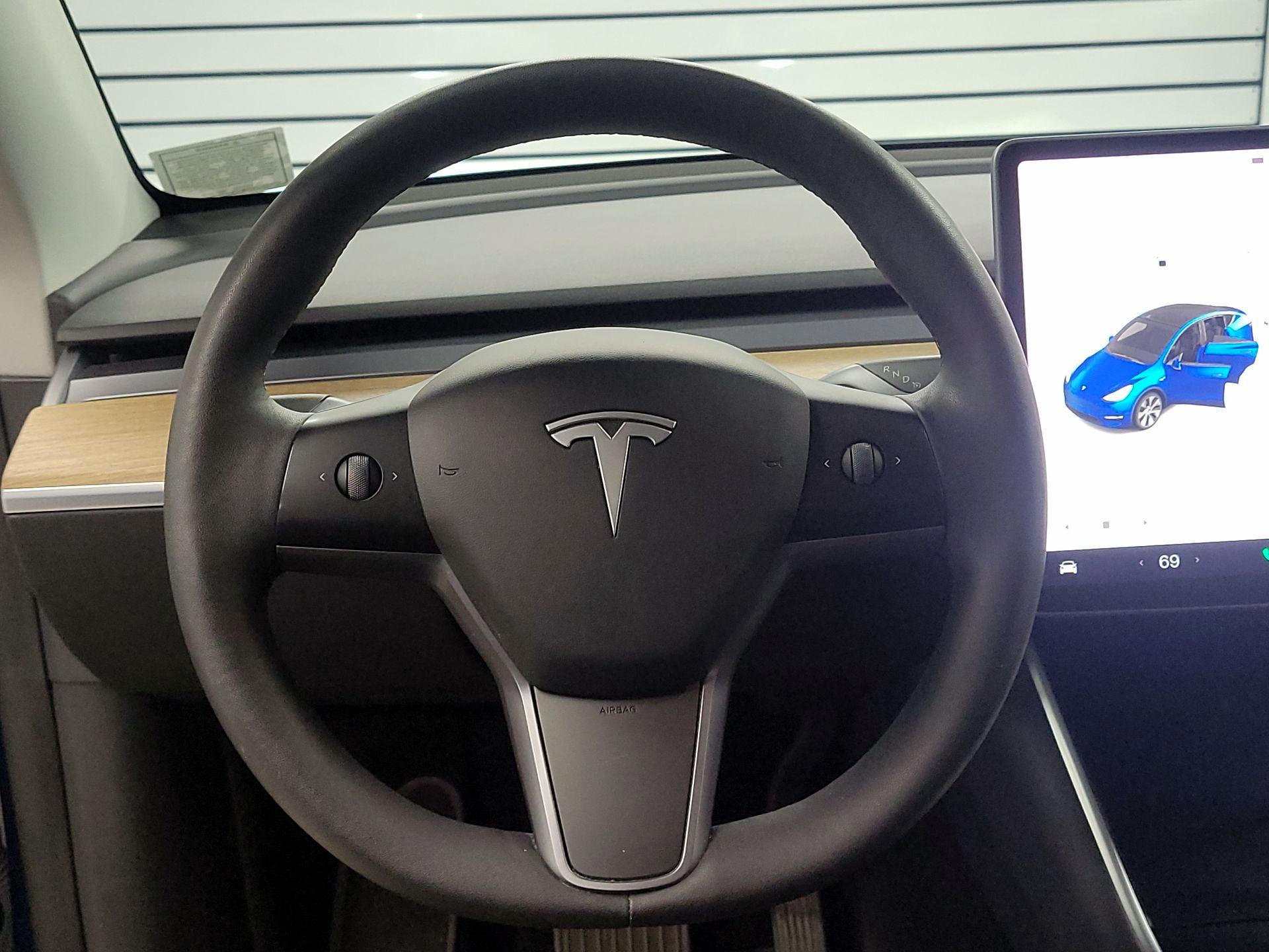 Thumbnail: 2021 Tesla Model Y - 10