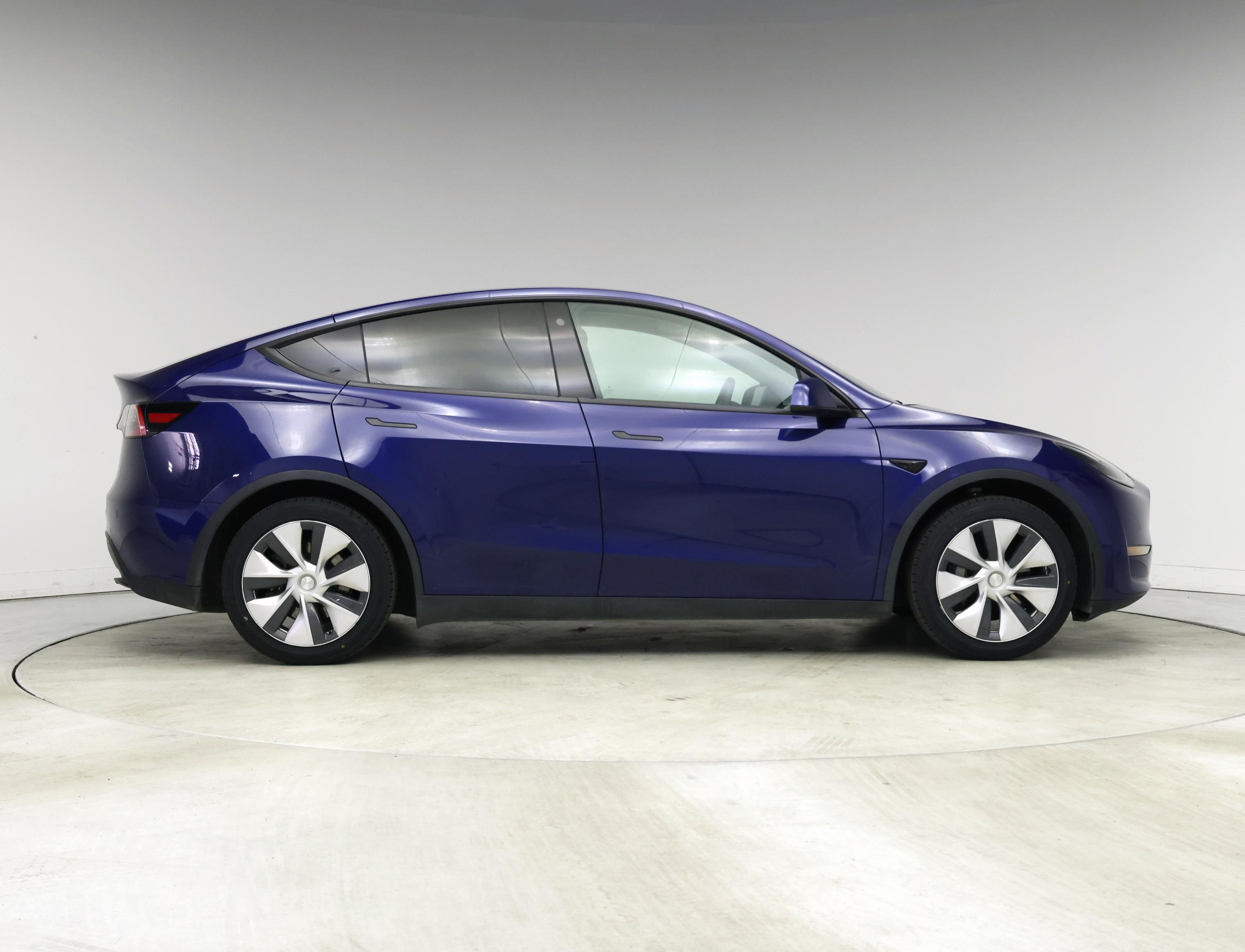 Thumbnail: 2021 Tesla Model Y - 7