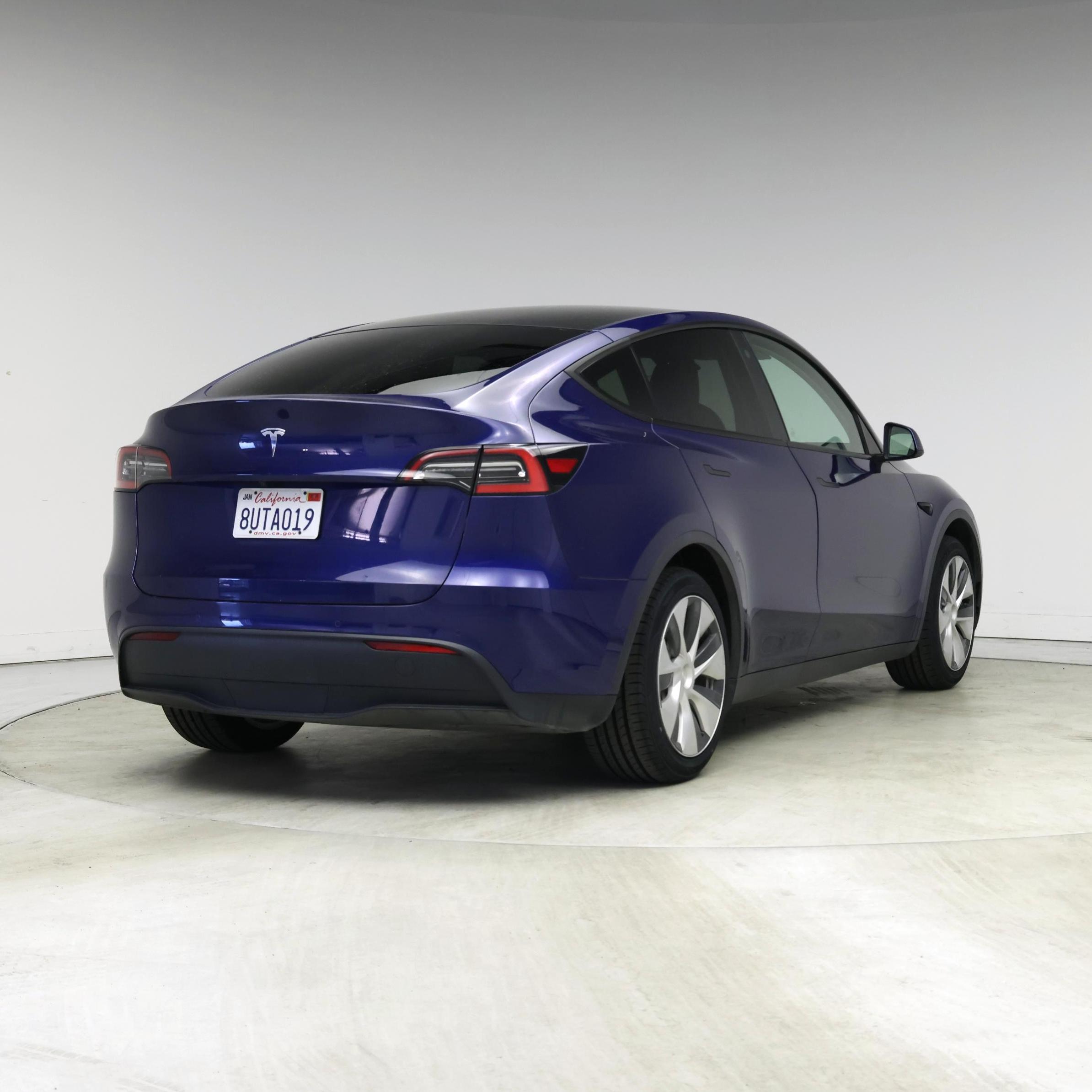 Thumbnail: 2021 Tesla Model Y - 8