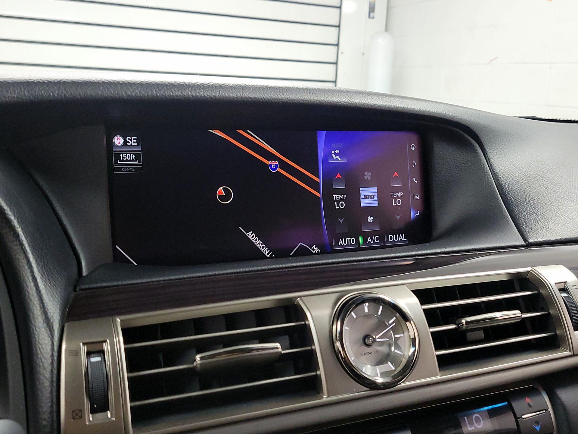 Thumbnail: 2016 Lexus LS - 15