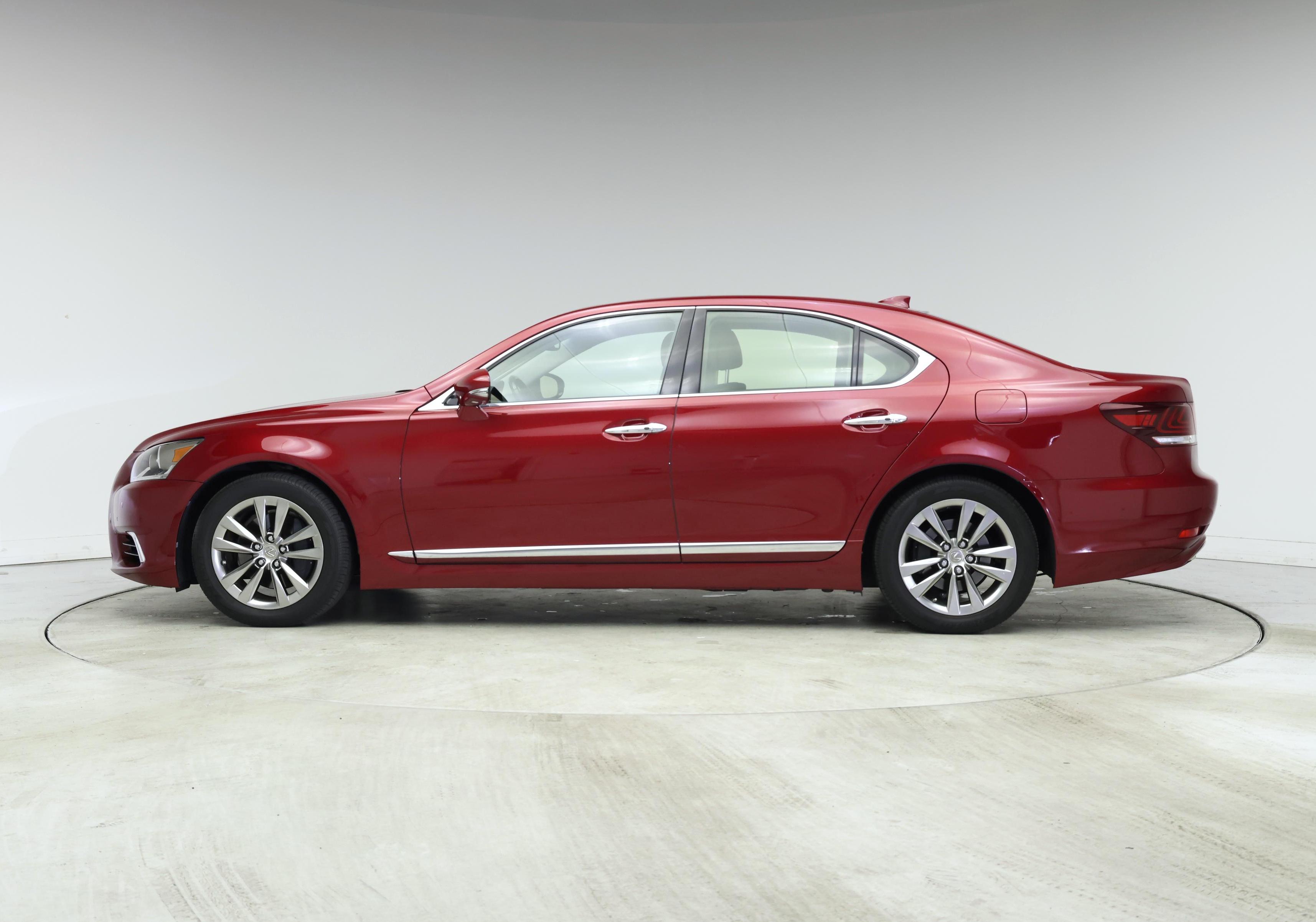 Thumbnail: 2016 Lexus LS - 3