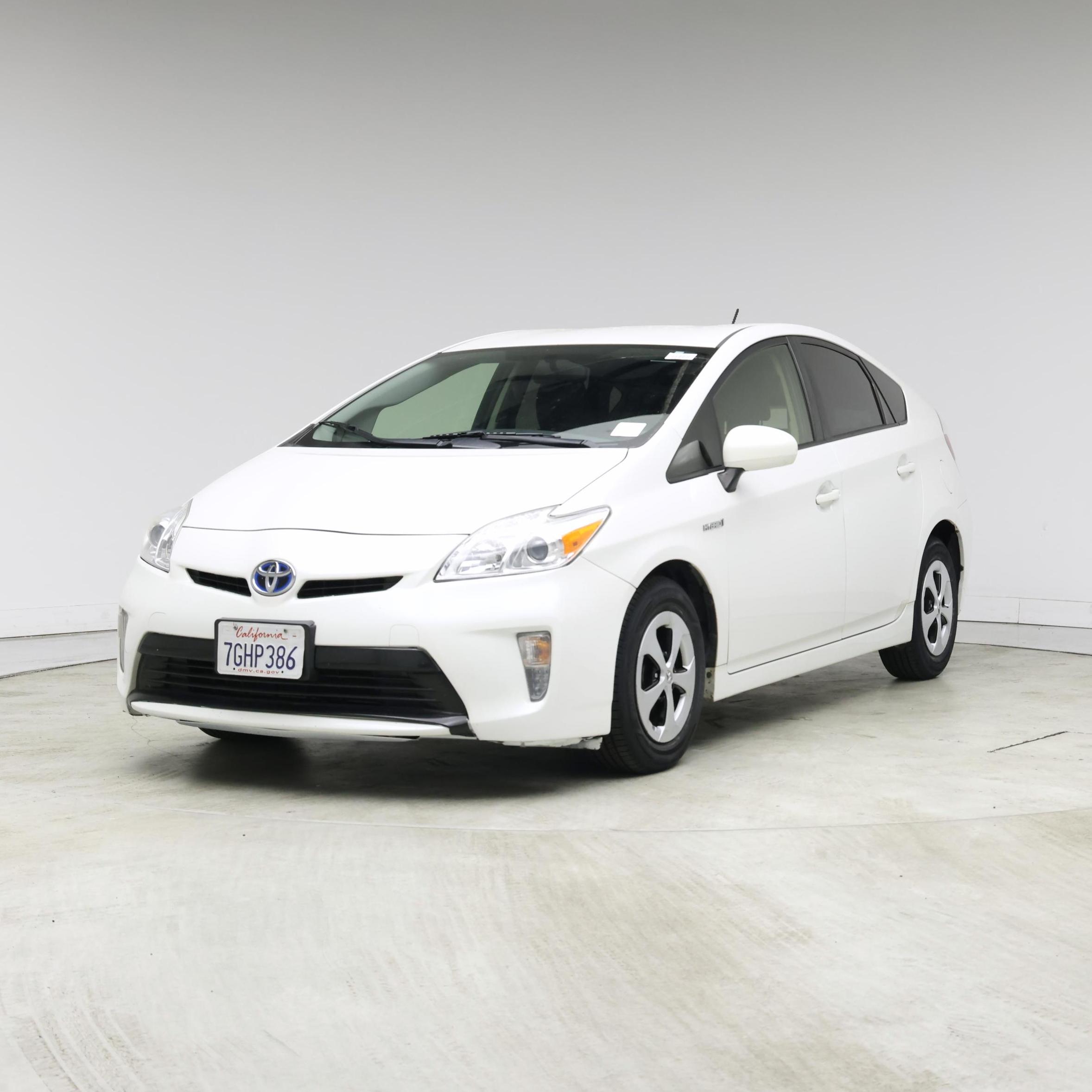 Thumbnail: 2014 Toyota Prius - 4