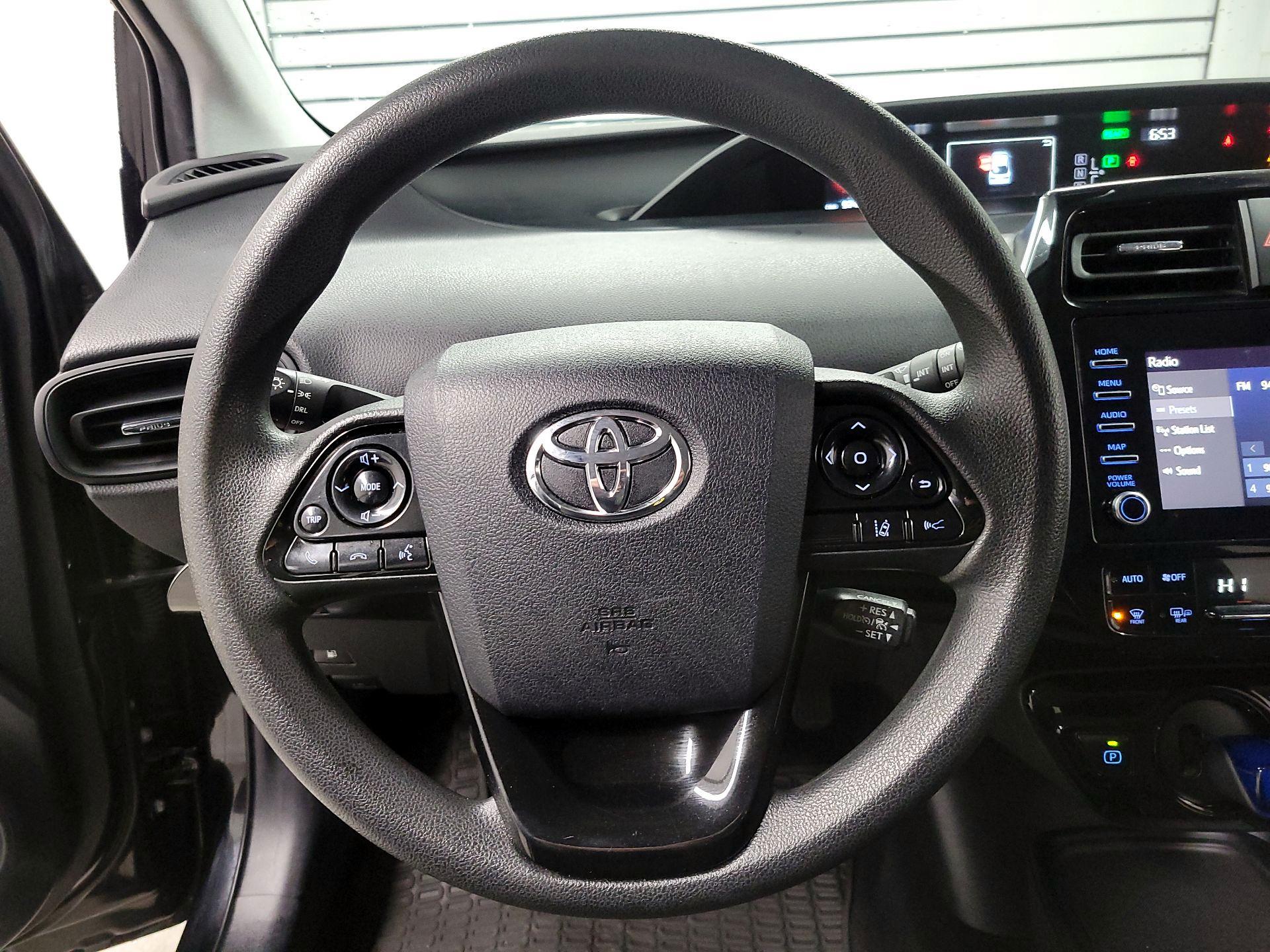 Thumbnail: 2020 Toyota Prius - 10