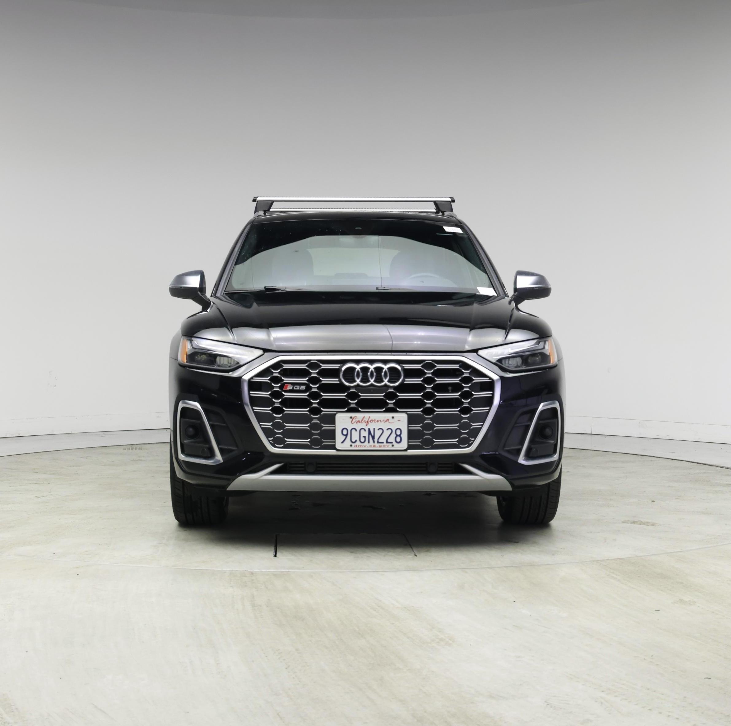Thumbnail: 2022 Audi SQ5 - 5