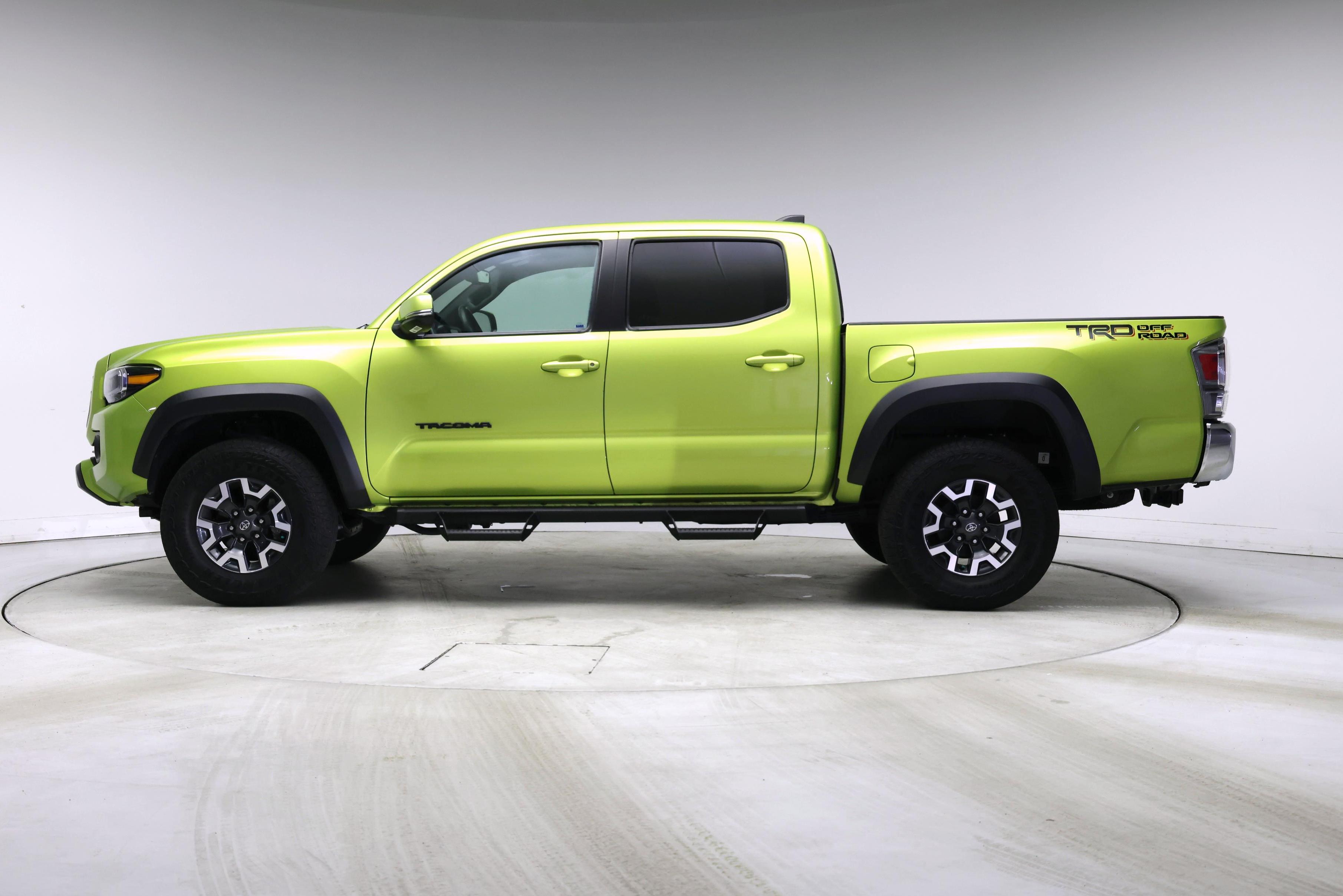 Thumbnail: 2023 Toyota Tacoma - 3