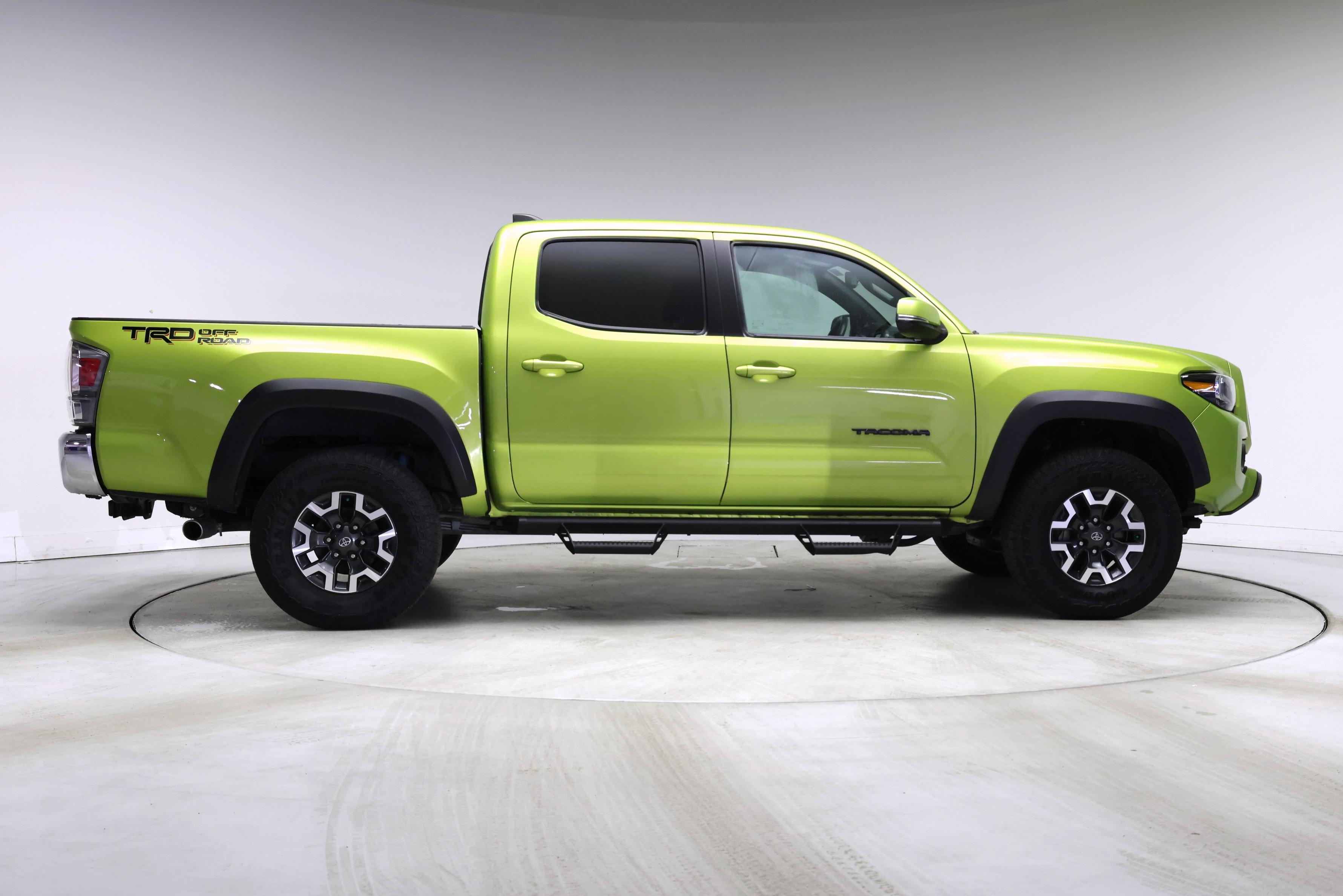 Thumbnail: 2023 Toyota Tacoma - 7