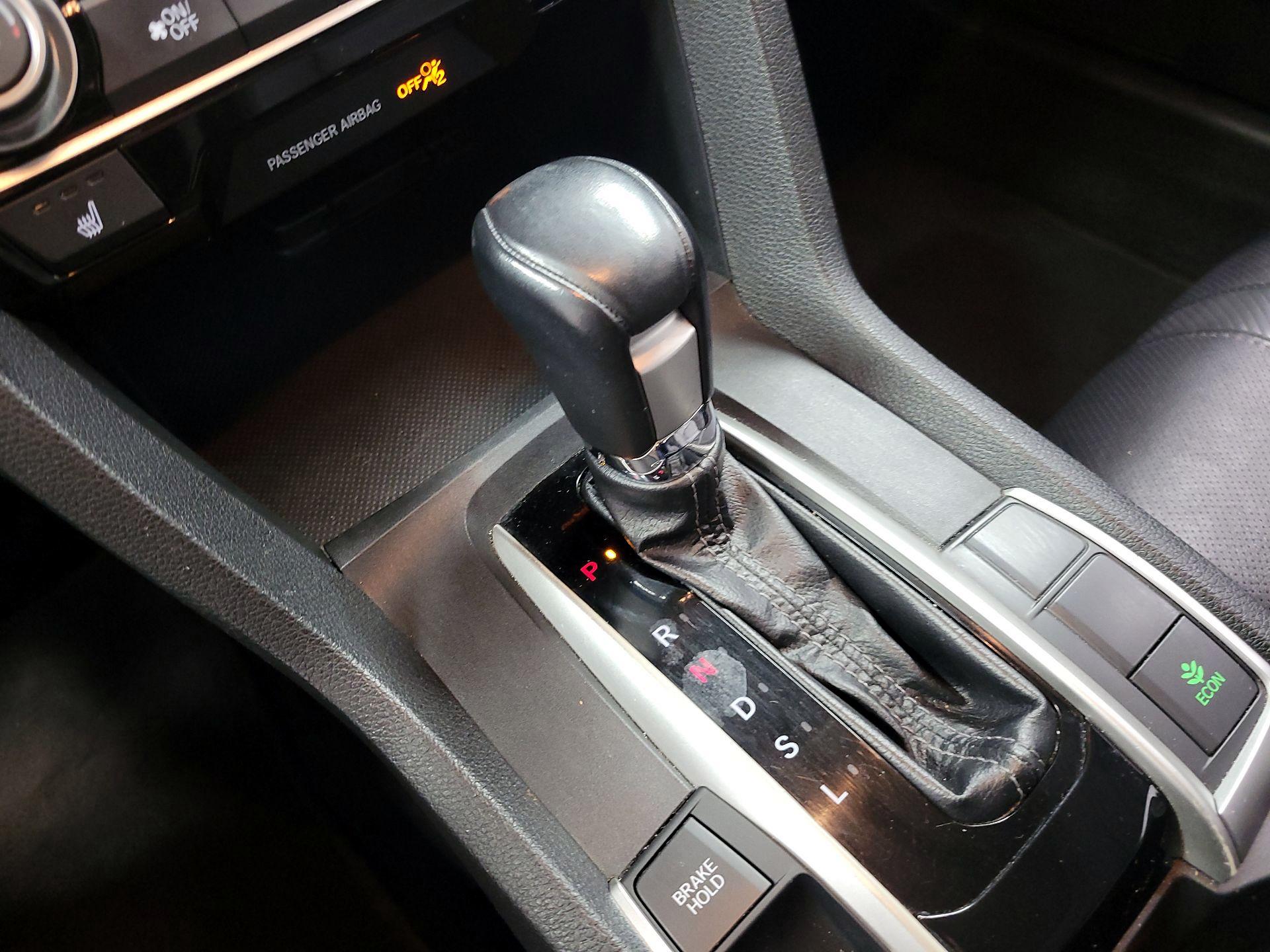 Thumbnail: 2016 Honda Civic - 17