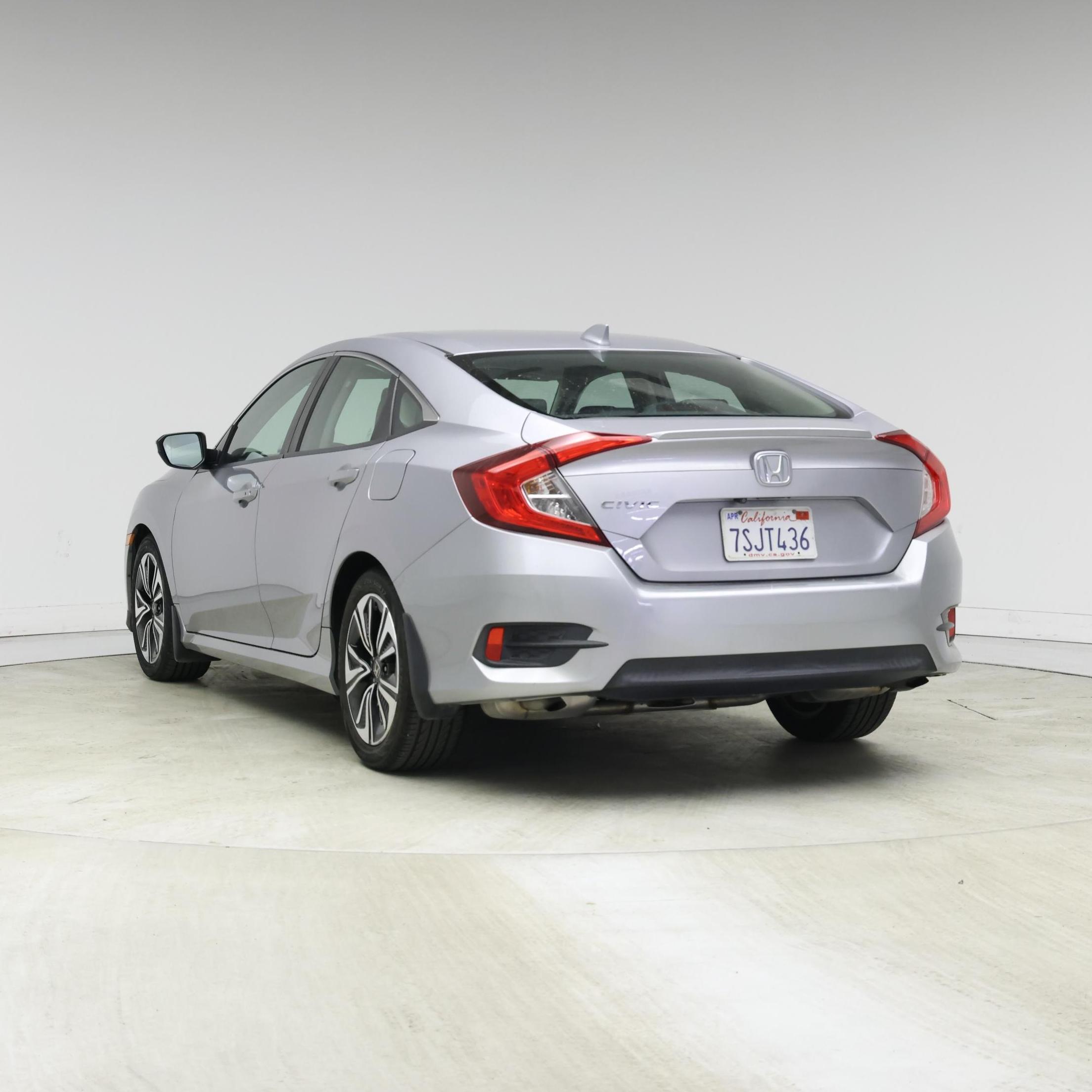 Thumbnail: 2016 Honda Civic - 2