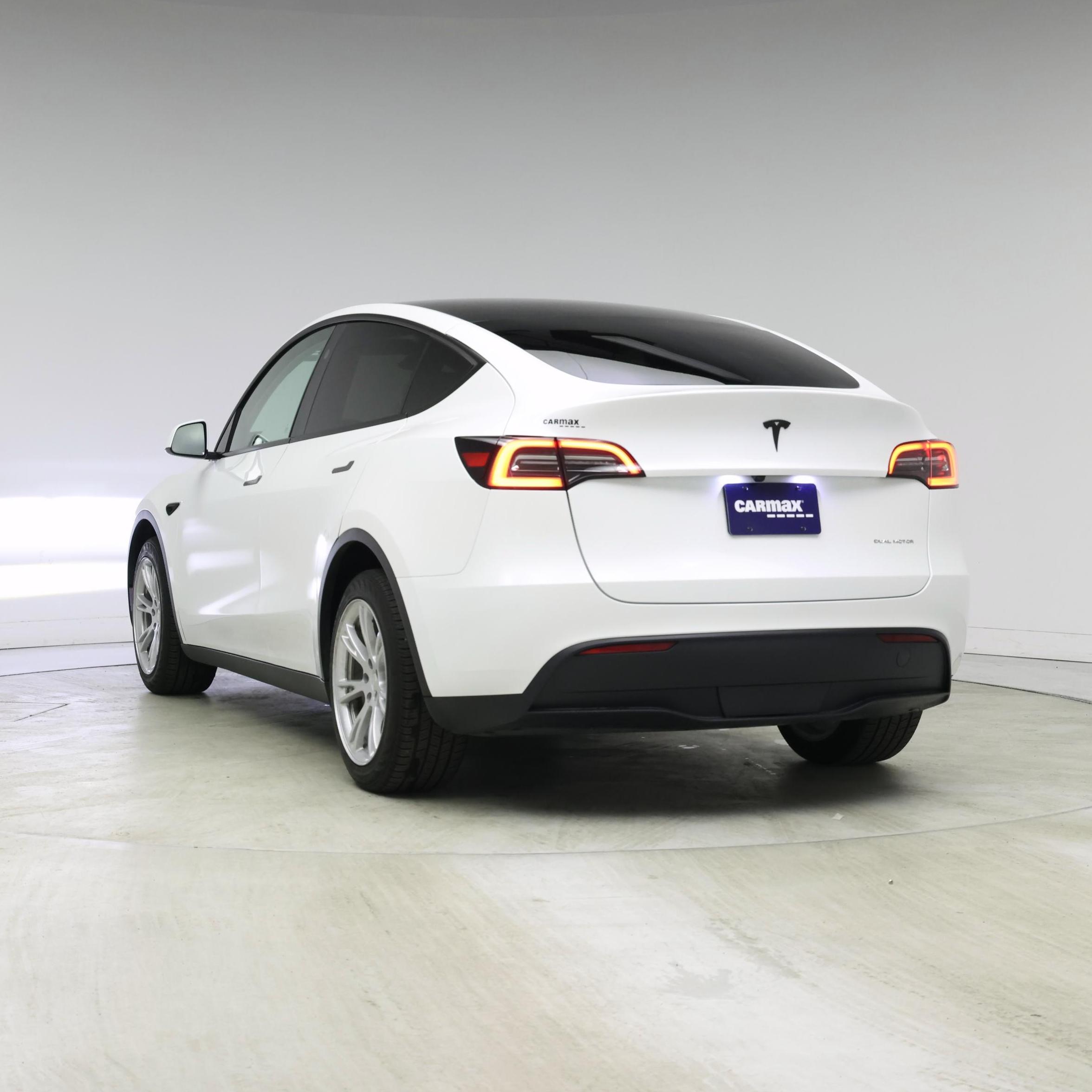 Thumbnail: 2023 Tesla Model Y - 2